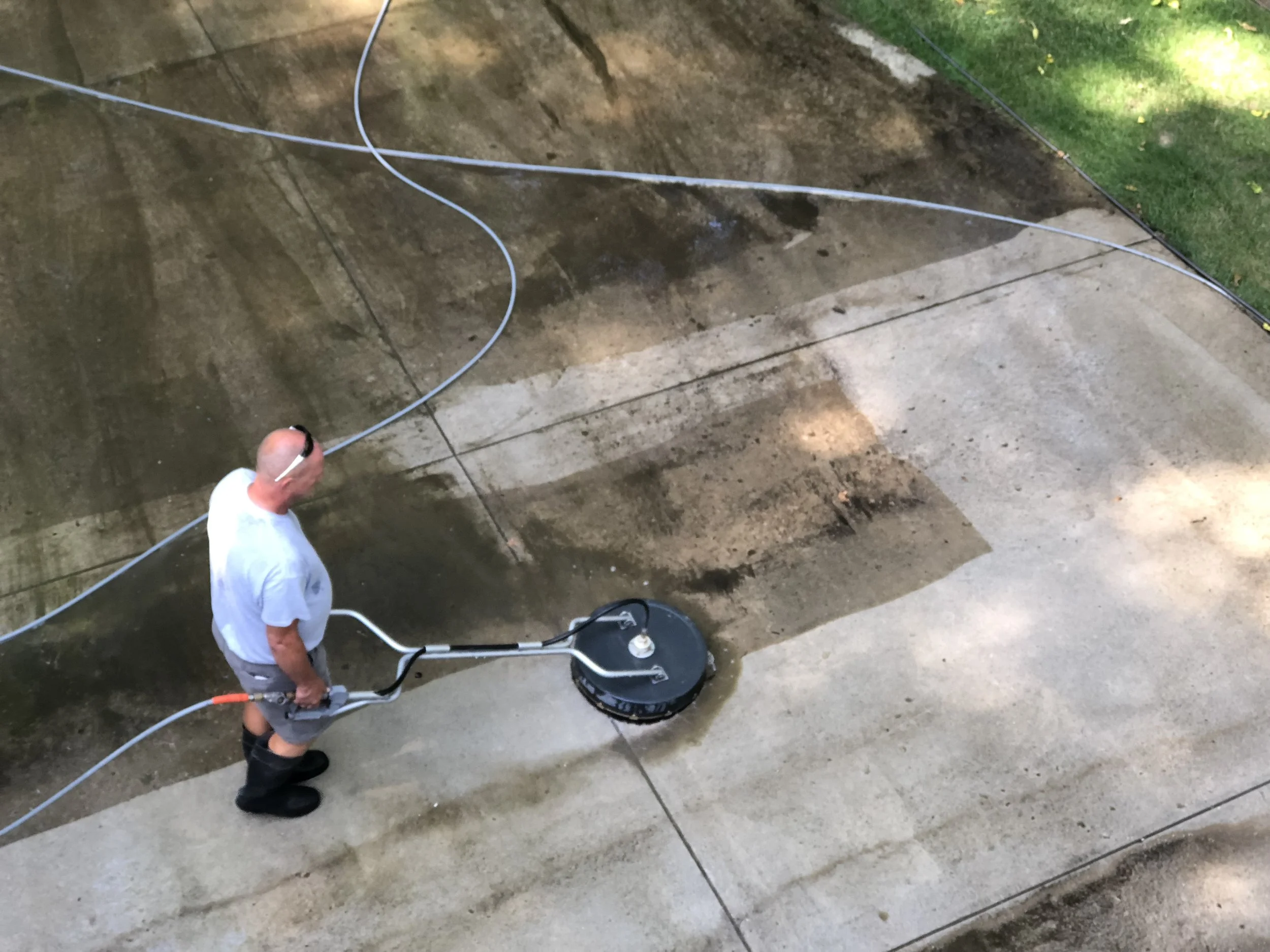Concrete Cleaning Southern Gutters