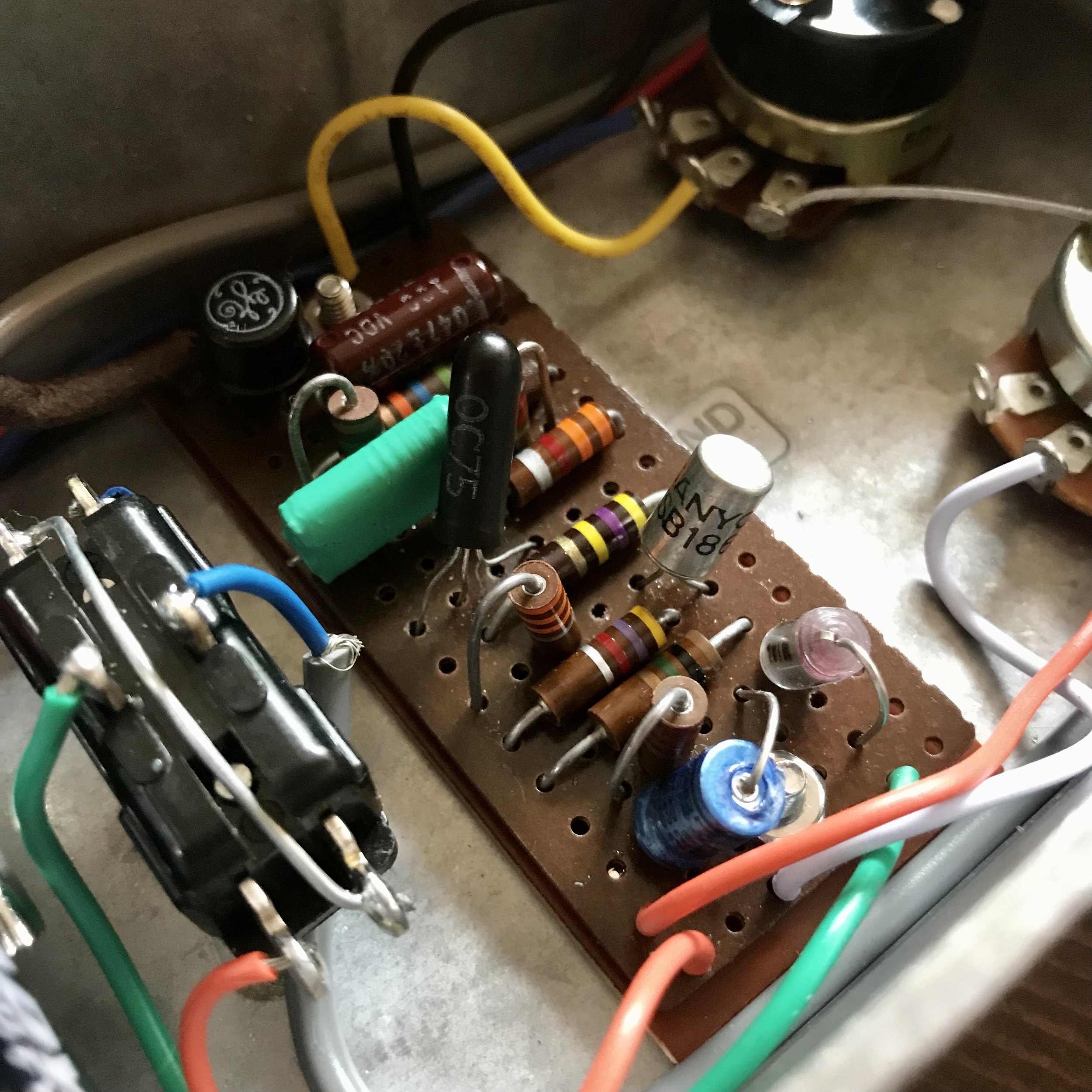 circle electric co zonk guts ankh oc75 inside fuzz distorion gated