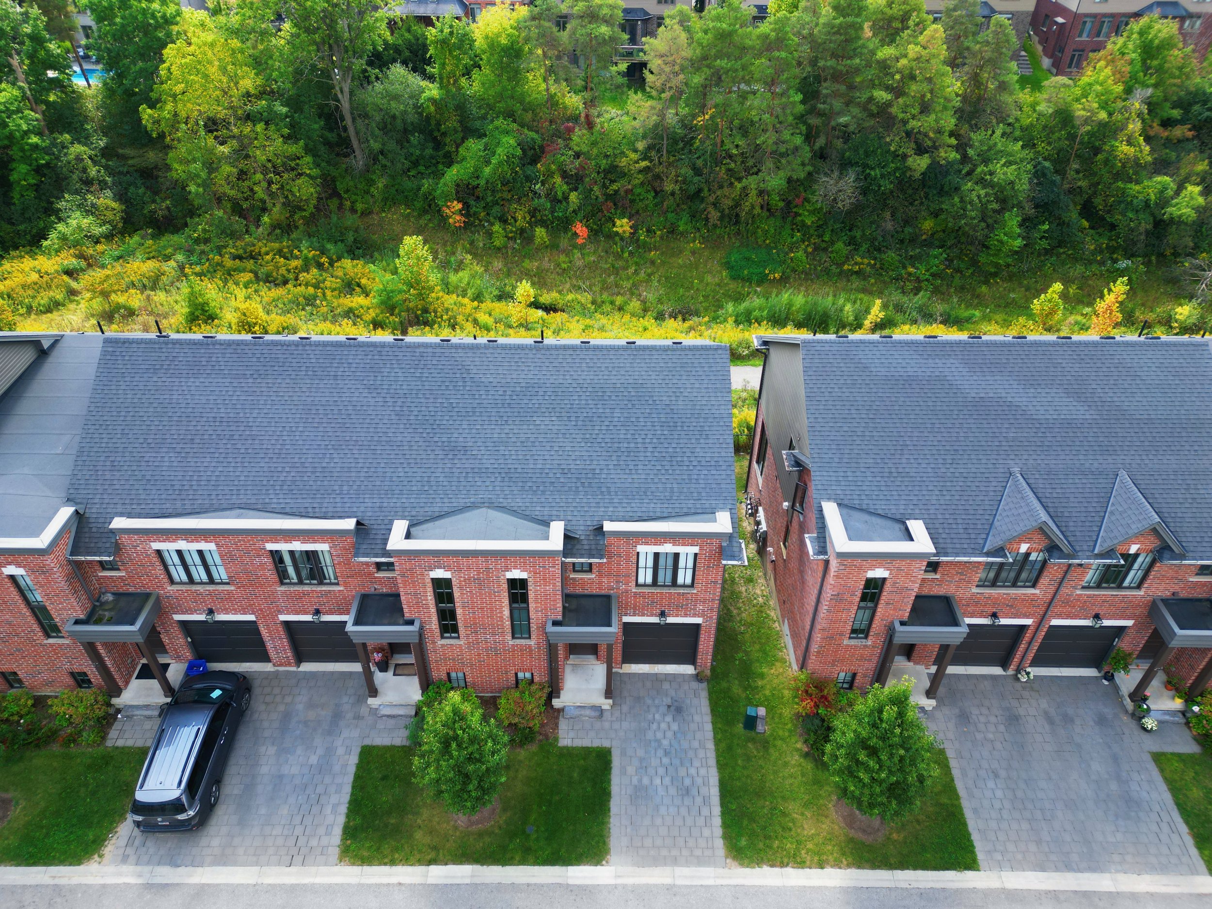 36-555 SUNNINGDALE RD E_1.JPG