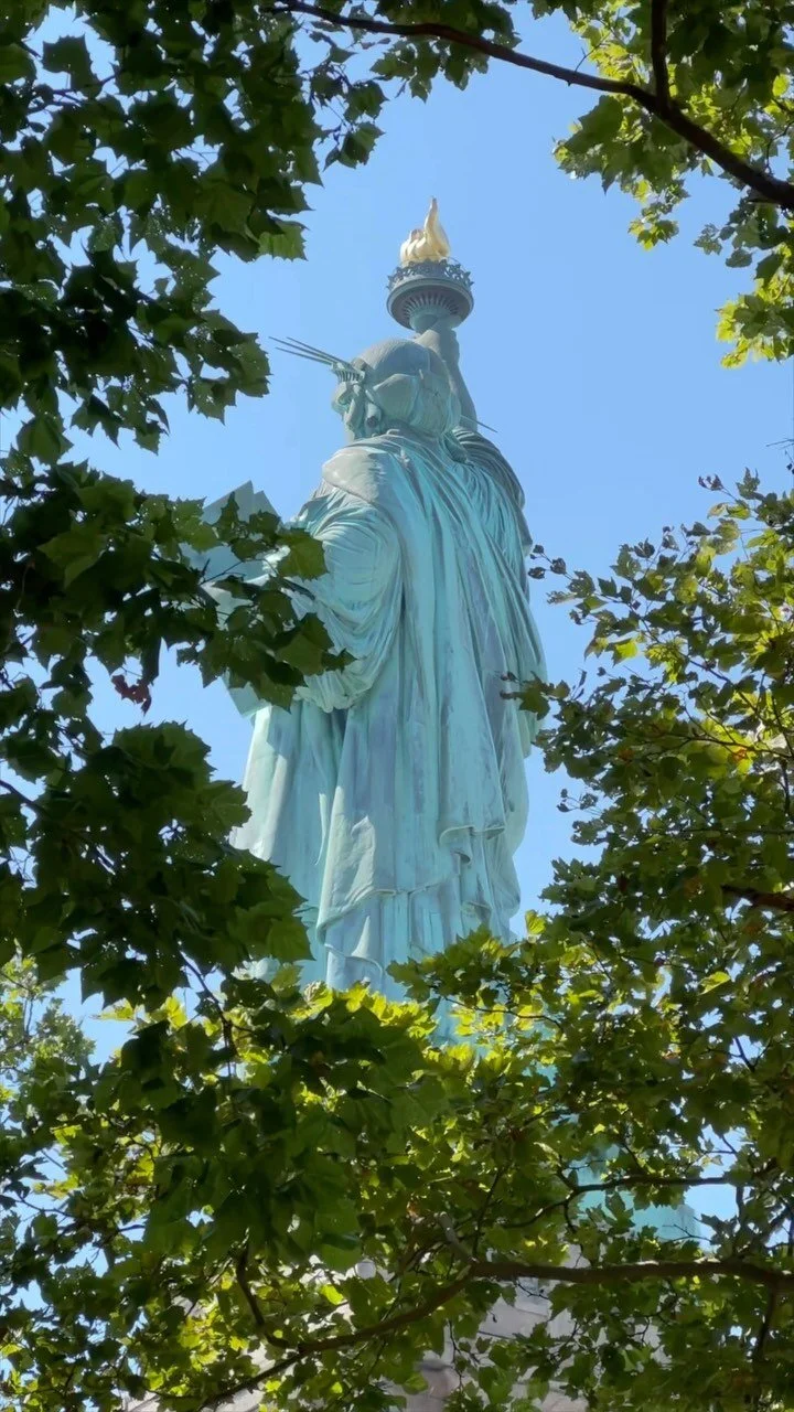 impressions of nyc
.
.
.
.
#vacation #bigapple #cinematicnyc #newyork #plane #ladyliberty #cinematic #hdr