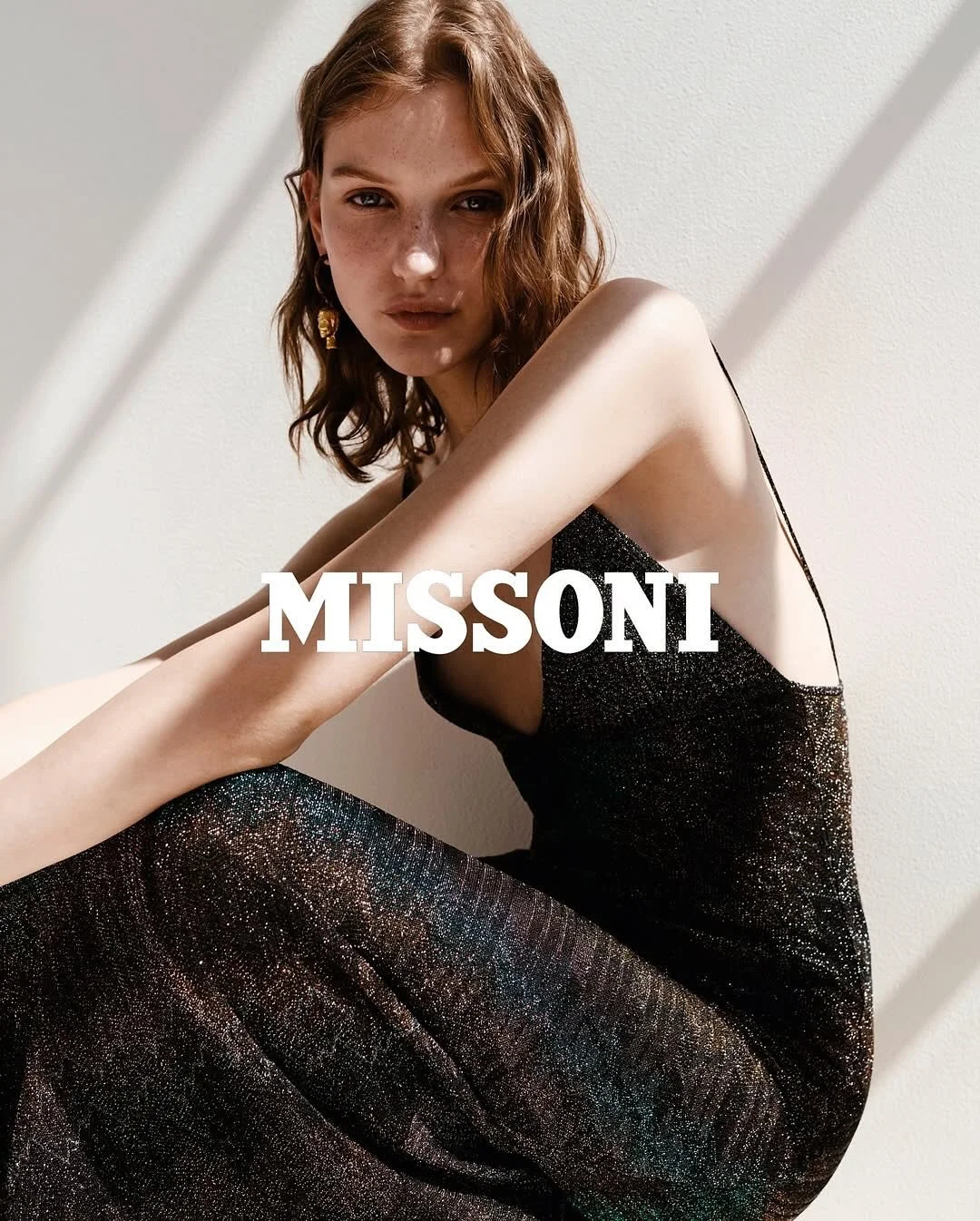 Nadine Kirilova @nadinekirilova for @missoni RESORT SS26

Art director: @robpignataro
Creative Director: @alberto_caliri
Photographer: @jeremiemonnier
Hair Stylist: @doraroberti
Make Up Artist: @_camillaromagnoli_
