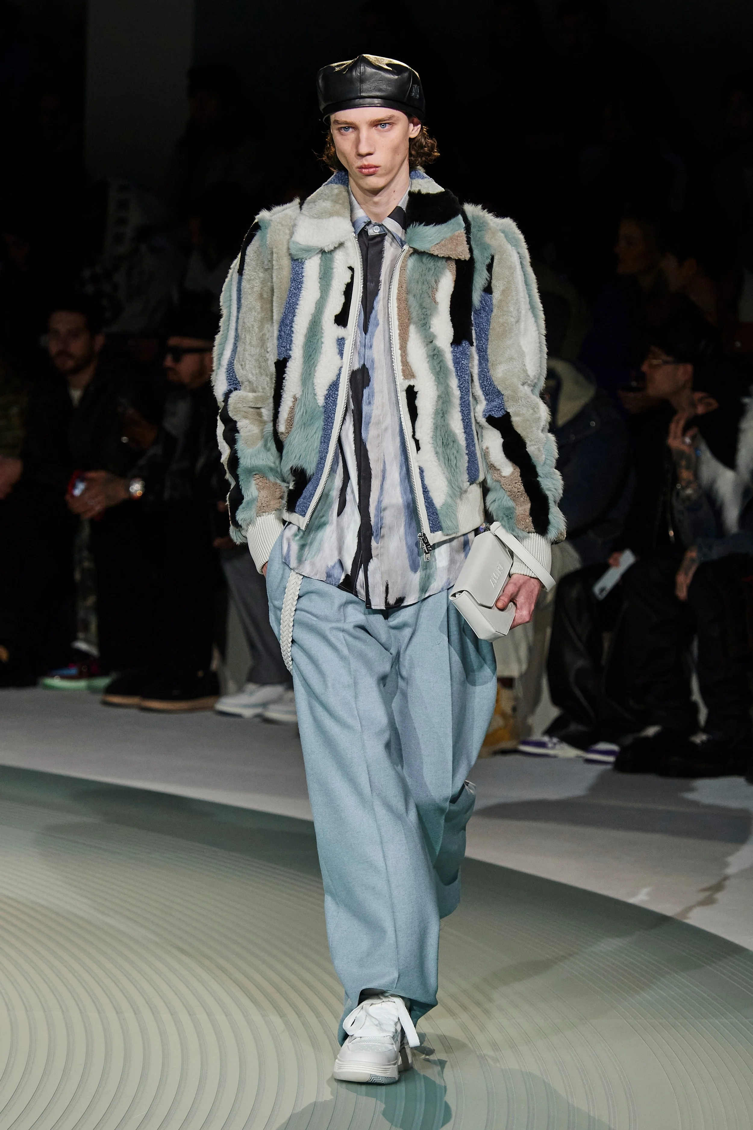 00023-amiri-fall-2023-menswear-credit-gorunway.jpeg