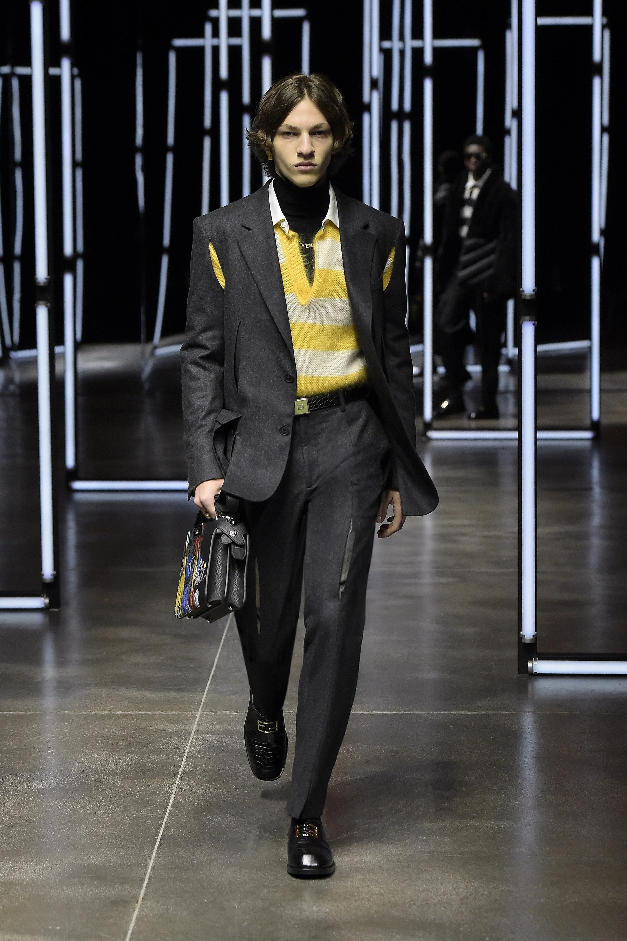 00039-FENDI-MENSWEAR-FALL-21.jpeg