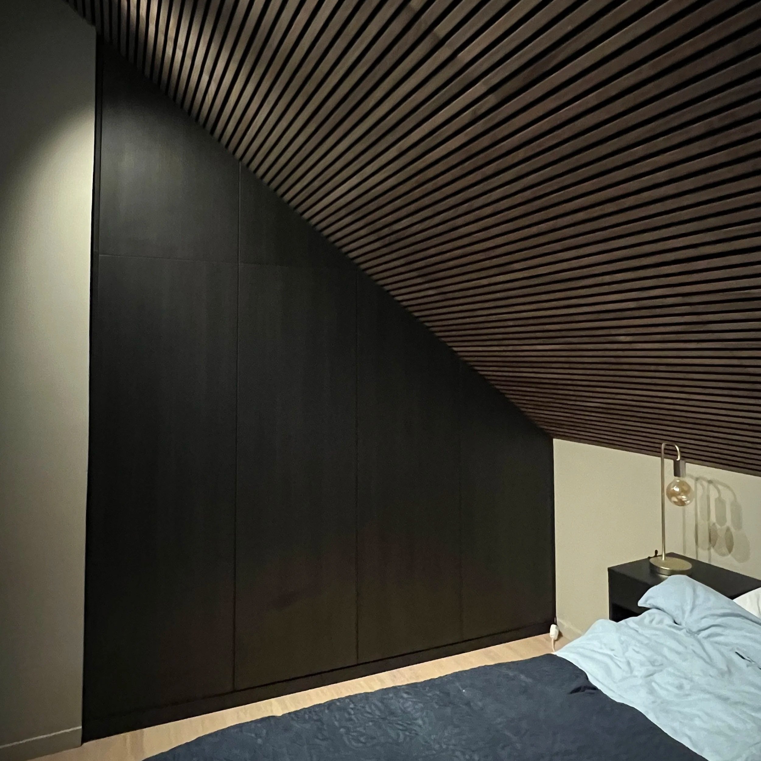 H1137 ST12, push to open (1).jpg