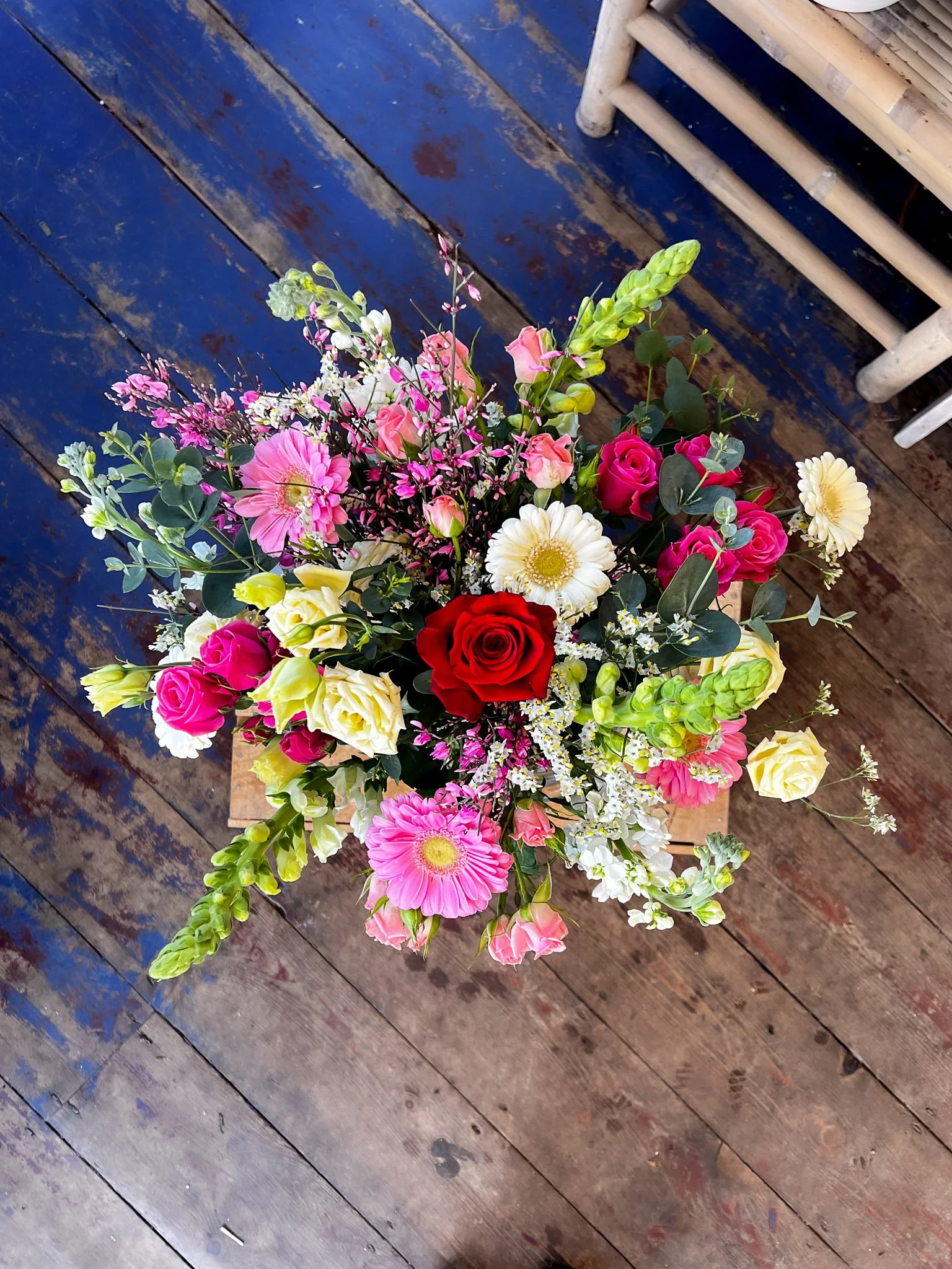 Elegant seasonal valentines gift bouquet