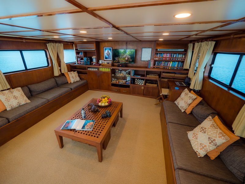 Good value Indonesia liveaboard saloon