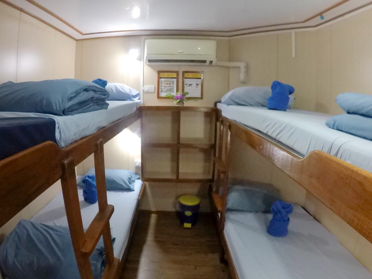 4 Bed Share Cabin
