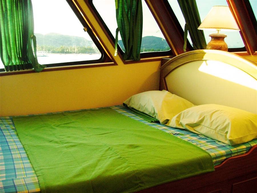 Somboon Double Bed Cabin