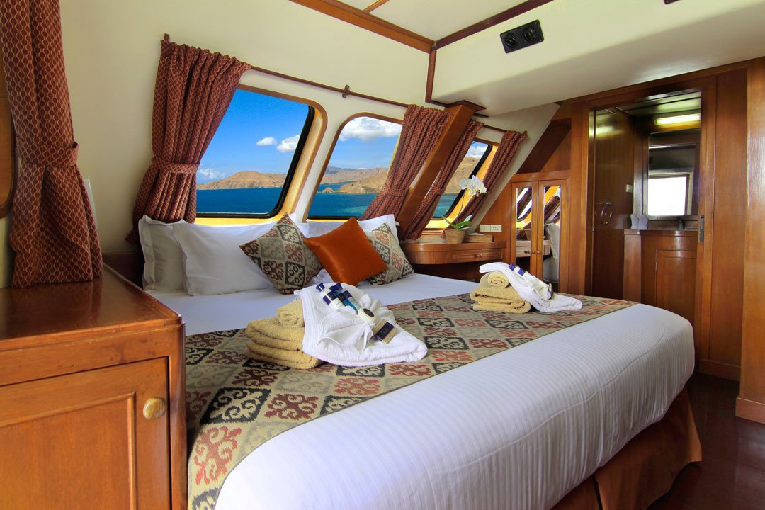 Liveaboard Mermaid I Master Cabin
