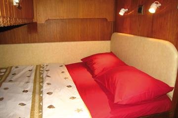 Putri Papua Single Ensuite Cabin