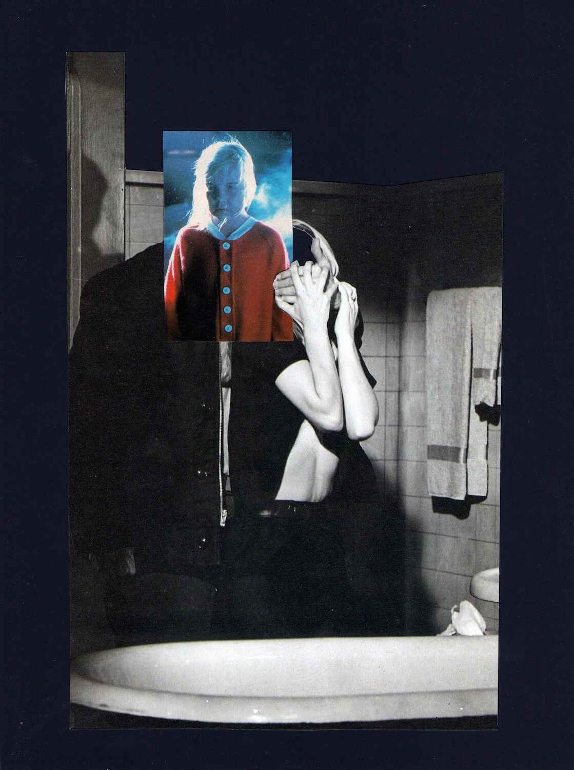  poltergeist 2  2016  26 X 20 cm20211109_21195832.jpg