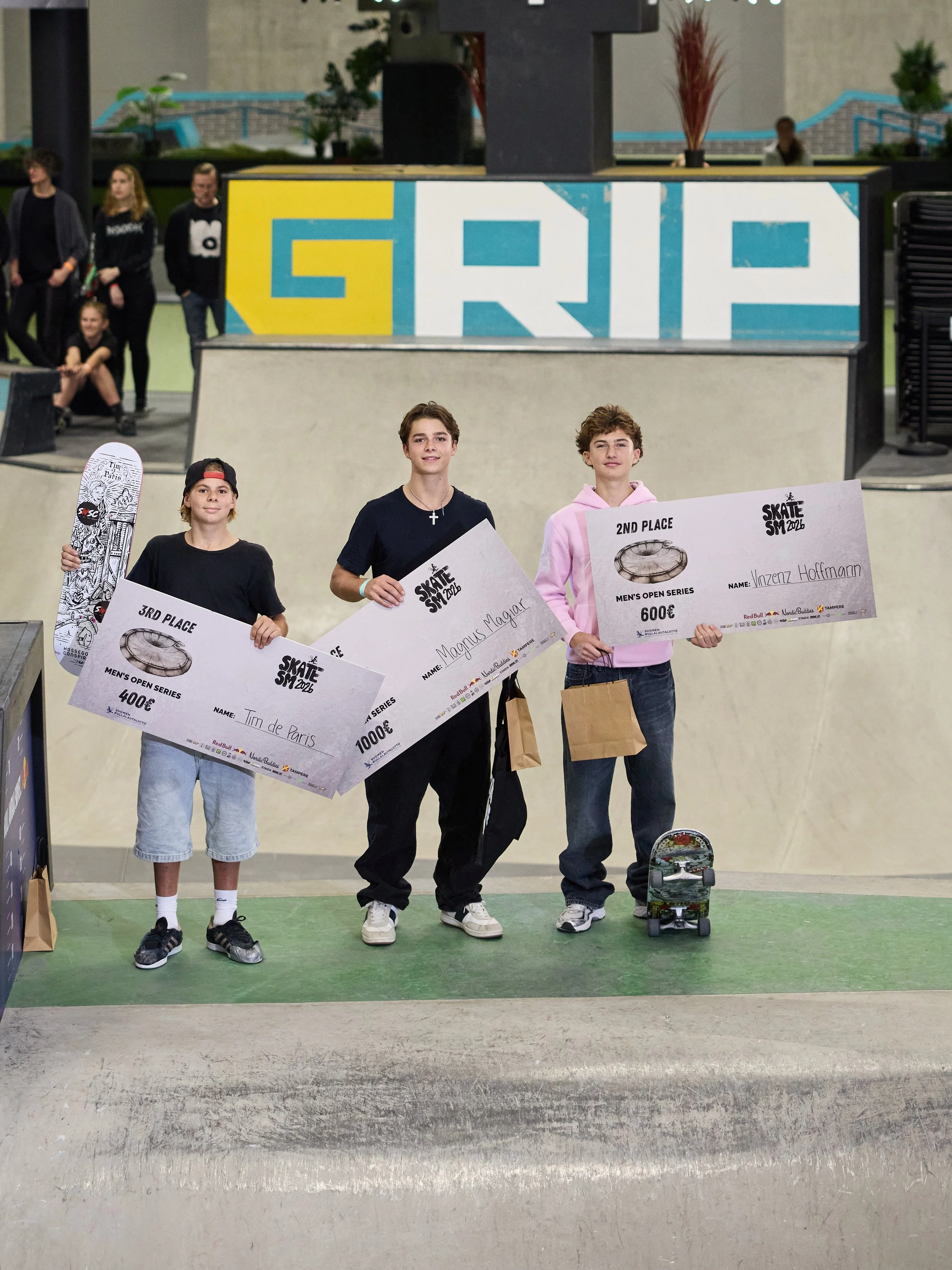GRIP-SM20261024-0008-podium-photo-KekeLeppala.jpg
