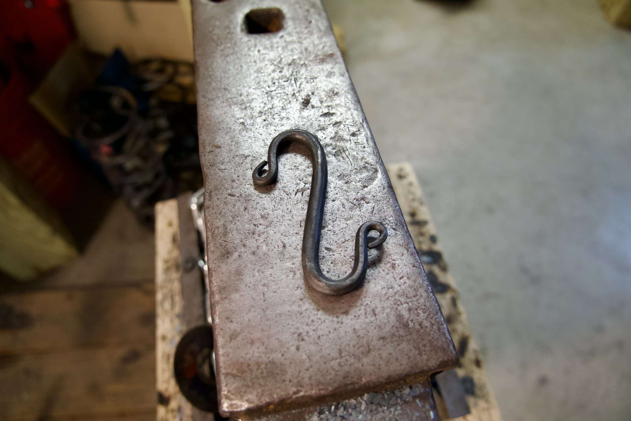 Blacksmithing 101: S Hooks