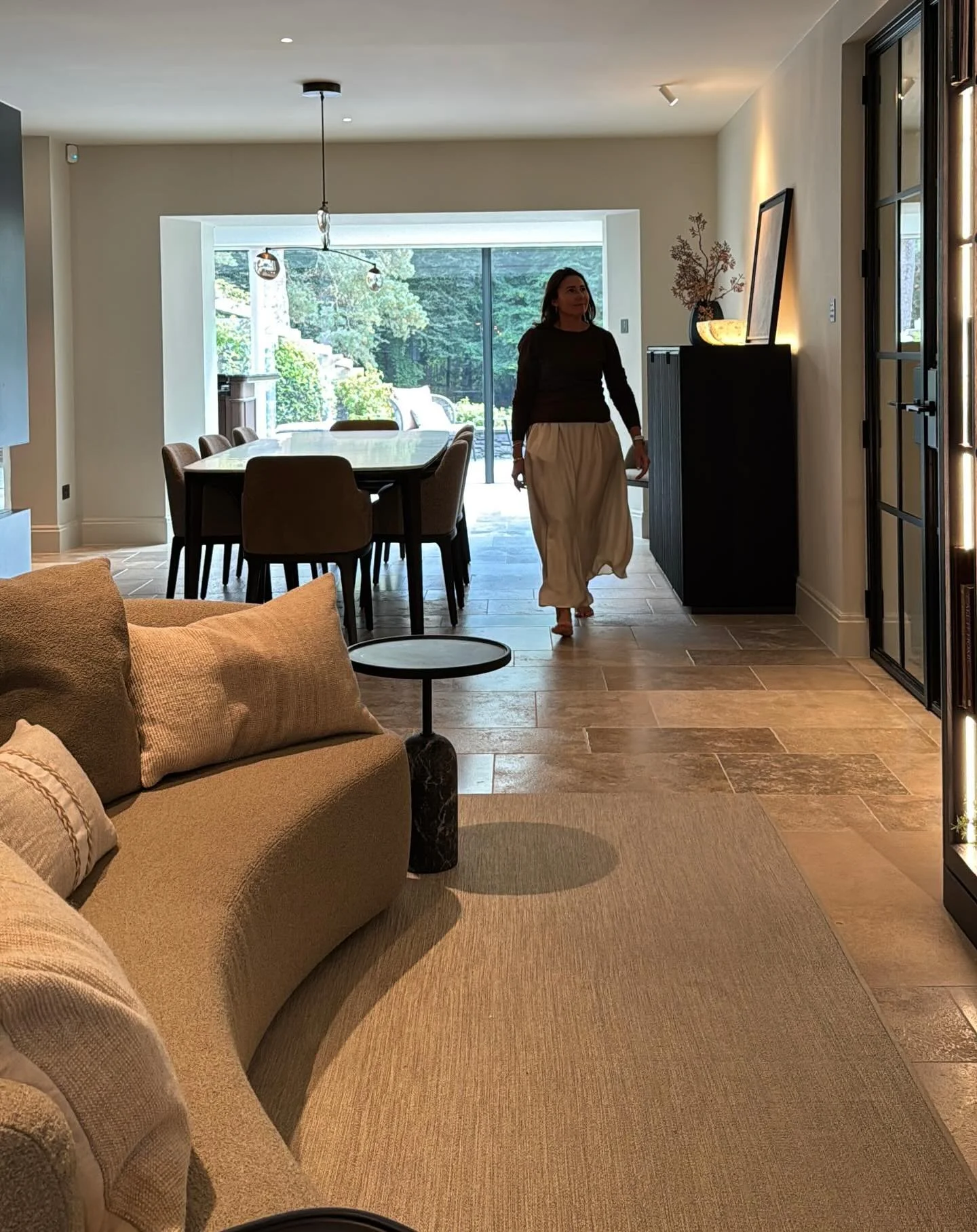 This lovingly refurbished Arts &amp; Crafts home has our hearts &mdash; and soon we&rsquo;ll share the full story 🌿
For now a little snapshot inside ✨

#inspiringimaginativeindividual&nbsp;#imaginingspaces 
&nbsp;
#biidregistereddesigneer #biiddirec
