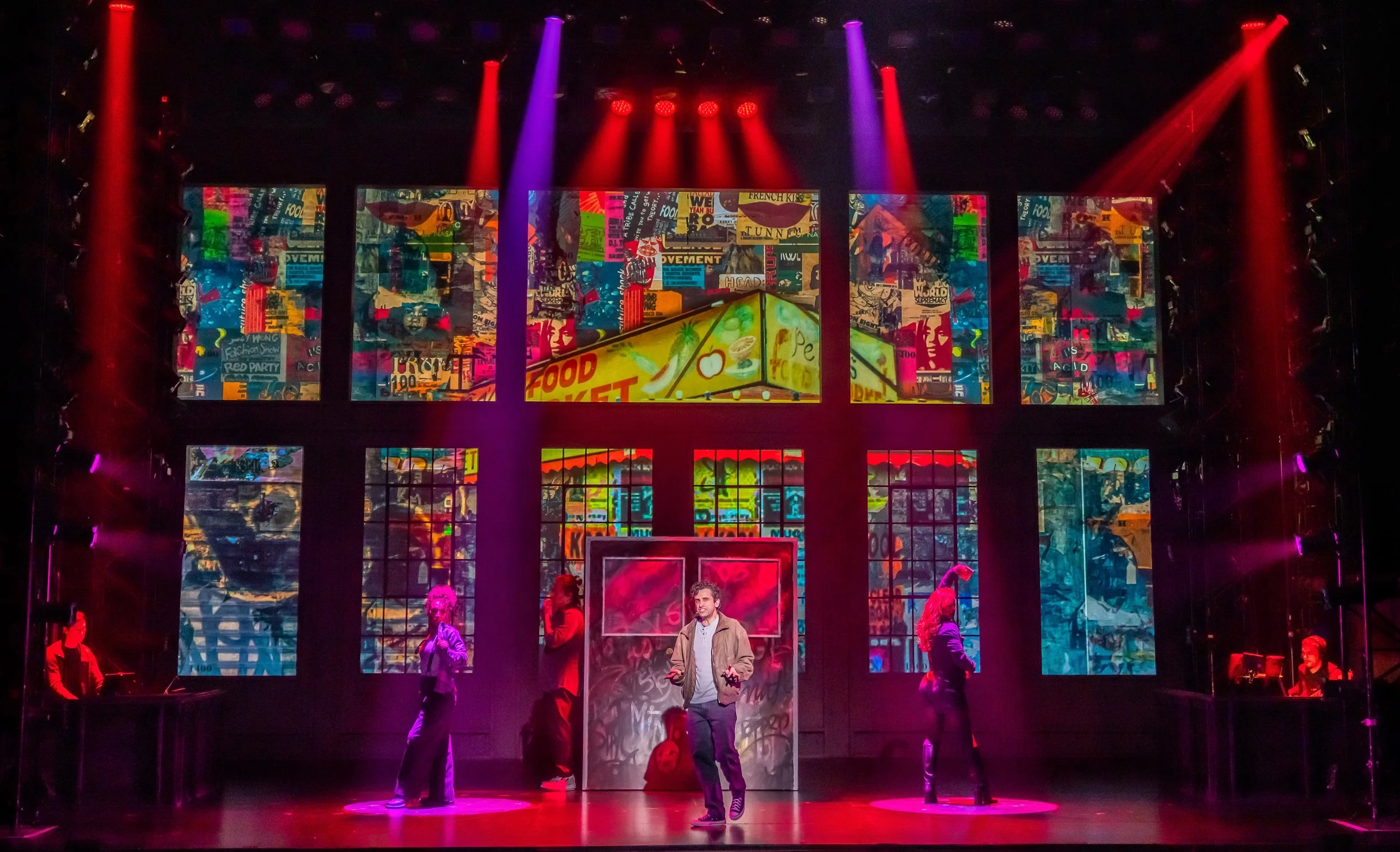 I created the background image shown in this image.