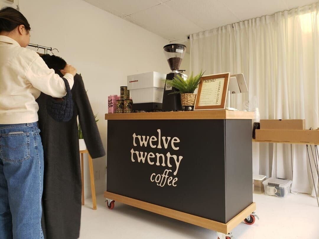 New product alert 🚨 We actively listen to our clients and aim to help them expand their reach and business in achievable ways, so when @twelve_twenty_coffee worked with us to create a collapsible coffee cart manageable for one person, we jumped to t