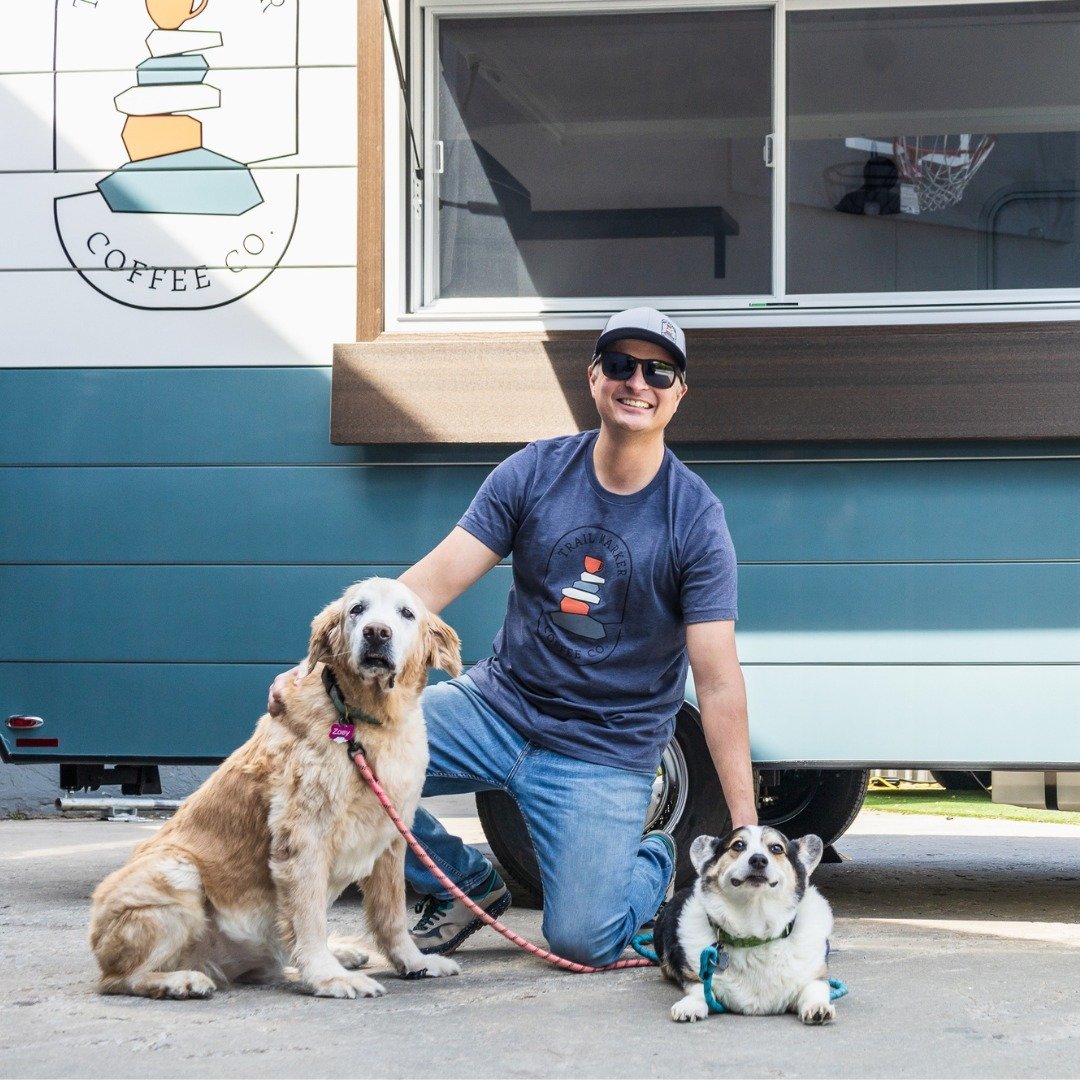 We have hypothetical points to give if clients bring their pups to pick up day 😀 @trailmarkercoffeeco

#AeroBuild #MobileBusiness #MobileCoffeeShop #DogsofInstagram #Dogs #SmallBusinessOwner #Nashville #StartYourBusiness #SmallBusiness #ShopLocal #B