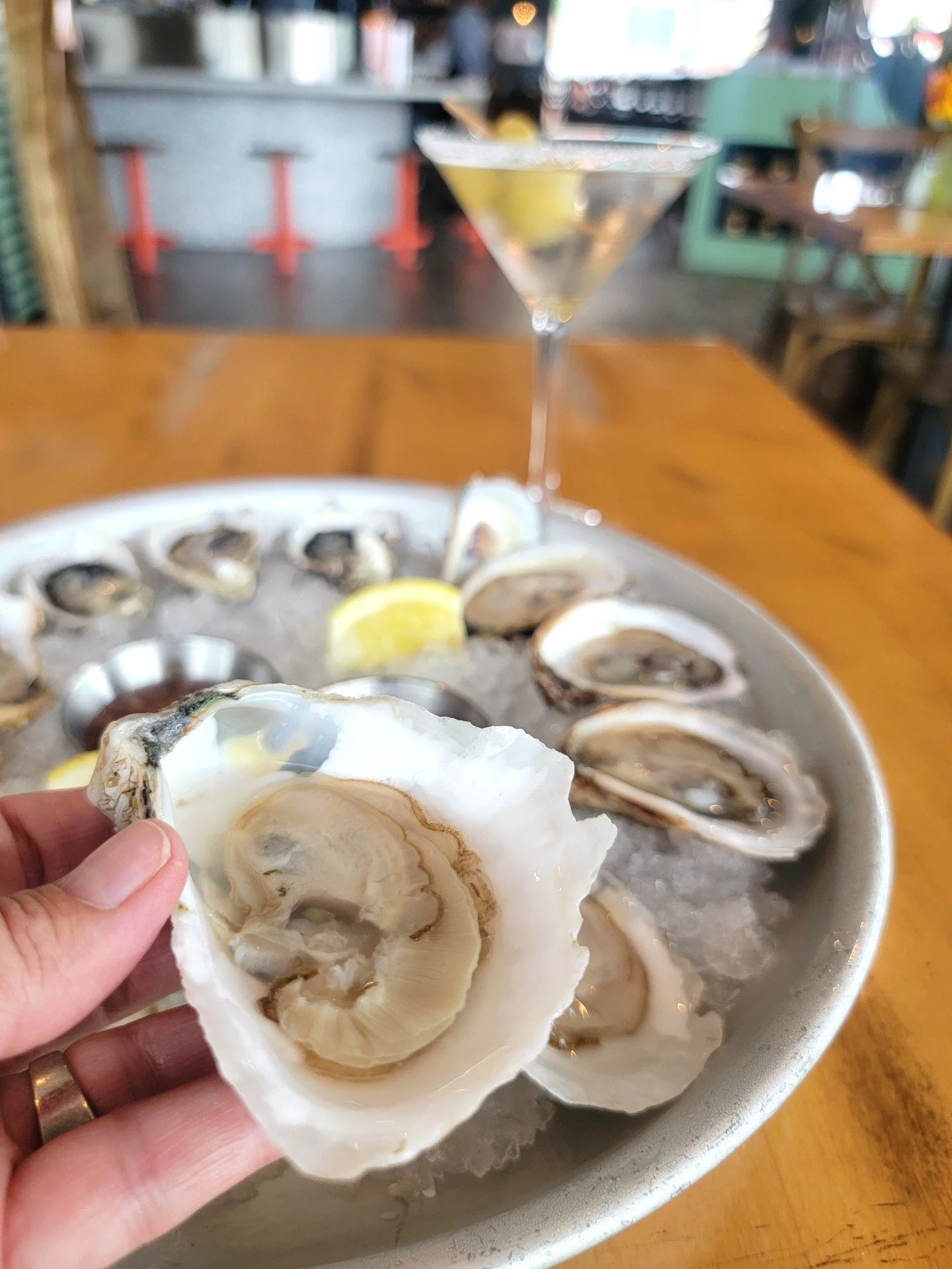 🍋 Tradition Meets Taste. Mignonette. Lemon wedges. Cocktail sauce. We keep it classic, never masking the oyster&rsquo;s natural brine.
💡 Pro tip: Try one naked with our Blue Island Vodka Martini + blue cheese-stuffed olive. It&rsquo;s a pairing you