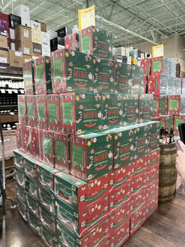 It's only October, but the 2025 Wine Advent Calendars have arrived at @totalwine. Don&rsquo;t miss your chance to sip through the season &mdash; grab yours before they vanish! 🍷🎄