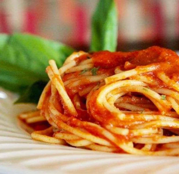 🍝 It&rsquo;s National Pasta Day!

Whether you crave a hearty bowl of spaghetti or a delicious baked ziti, today&rsquo;s the perfect excuse to twirl up your favorite at @salsitalianpbg!