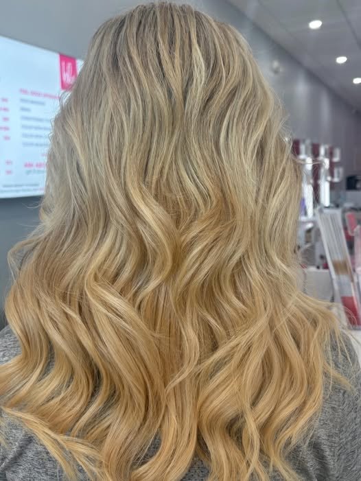 Some people need a coffee to start their week, others just need a blowout! 🩷 Let @blopalmbeachgardens  help you kick things off feeling your best!