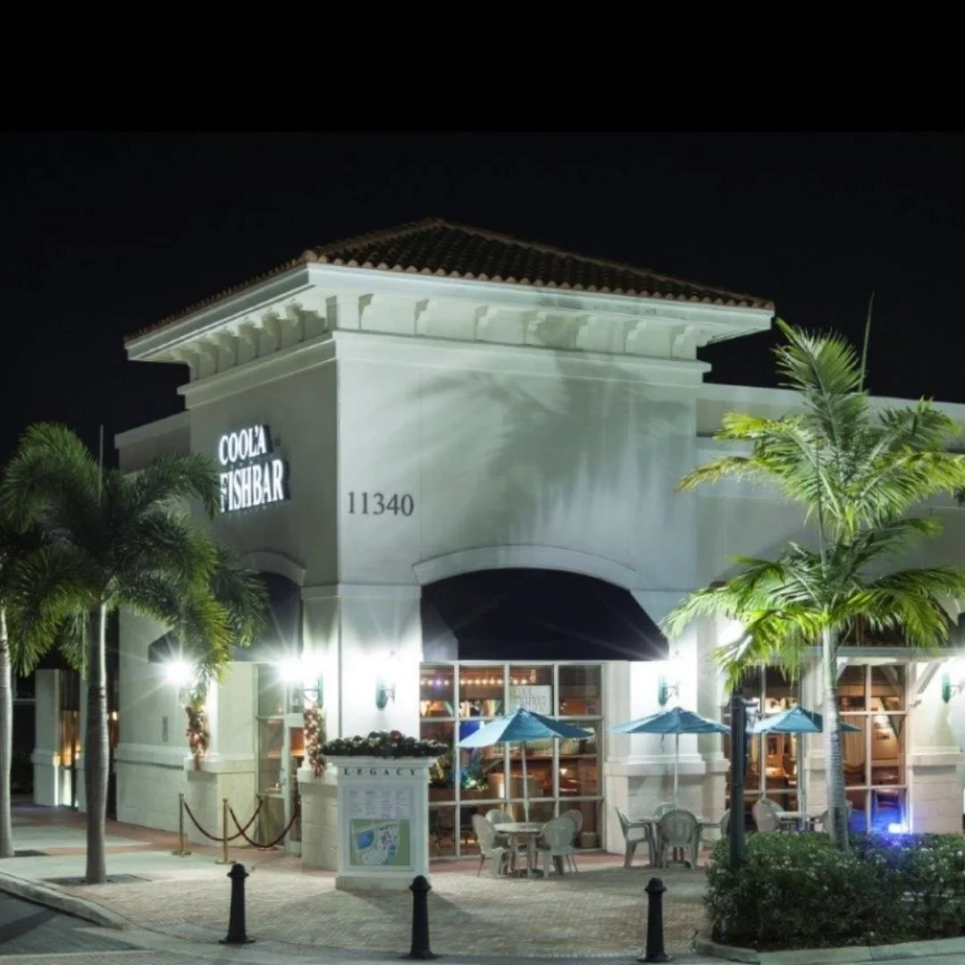 Fresh catches, coastal cocktails, and a &ldquo;just one more bite&rdquo; kind of night 🦞🍸

Grab a seat at @coolafishbar, and let Friday taste this good 🌊🍽️