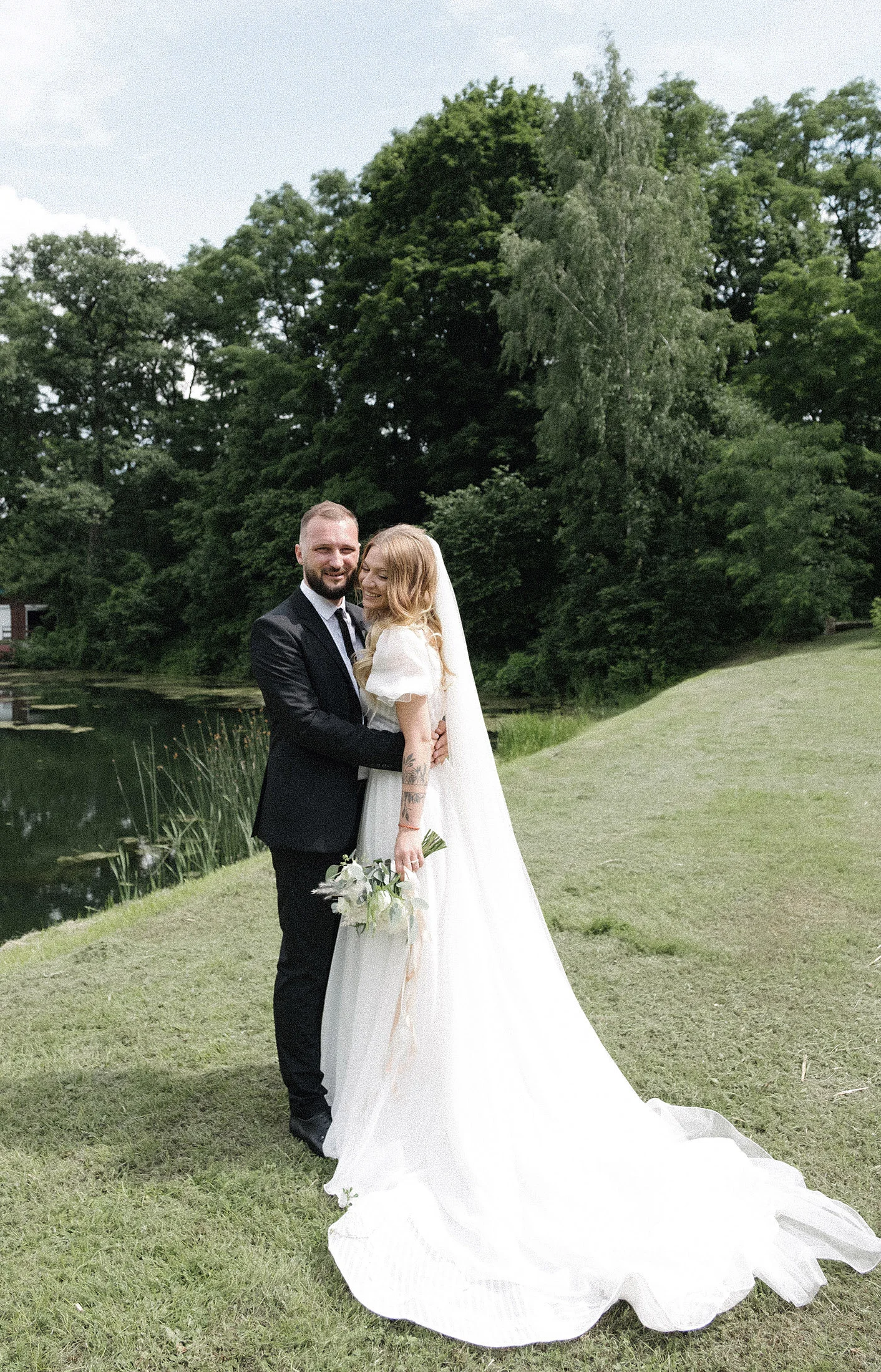 Stocksy_comp_3461554 copy.jpg