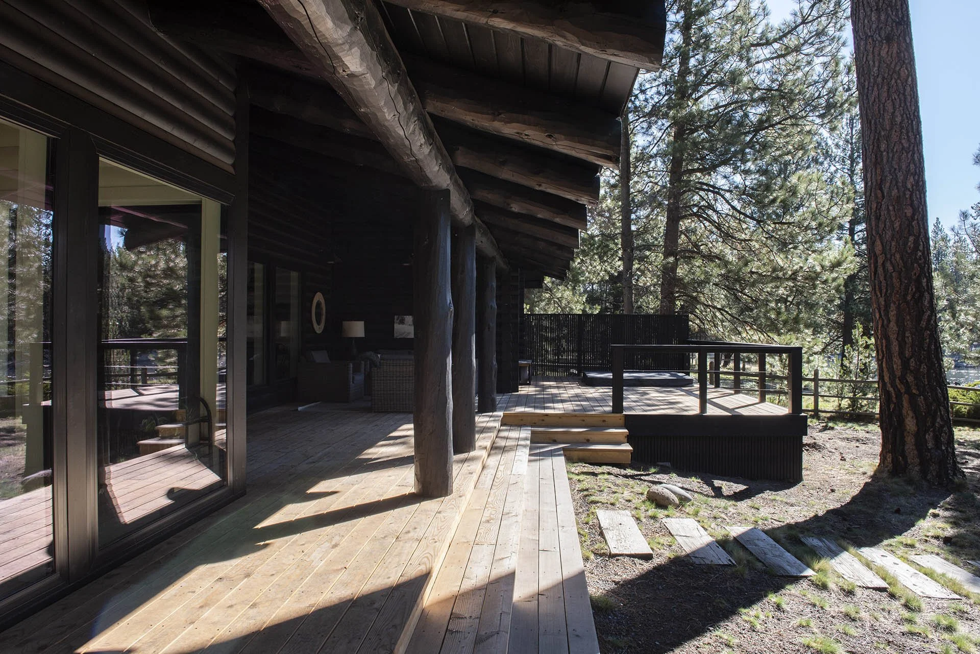 Scandinavian-inspired Modern Log Home Remodel. Life Design Build, Architects. Bend, Oregon.