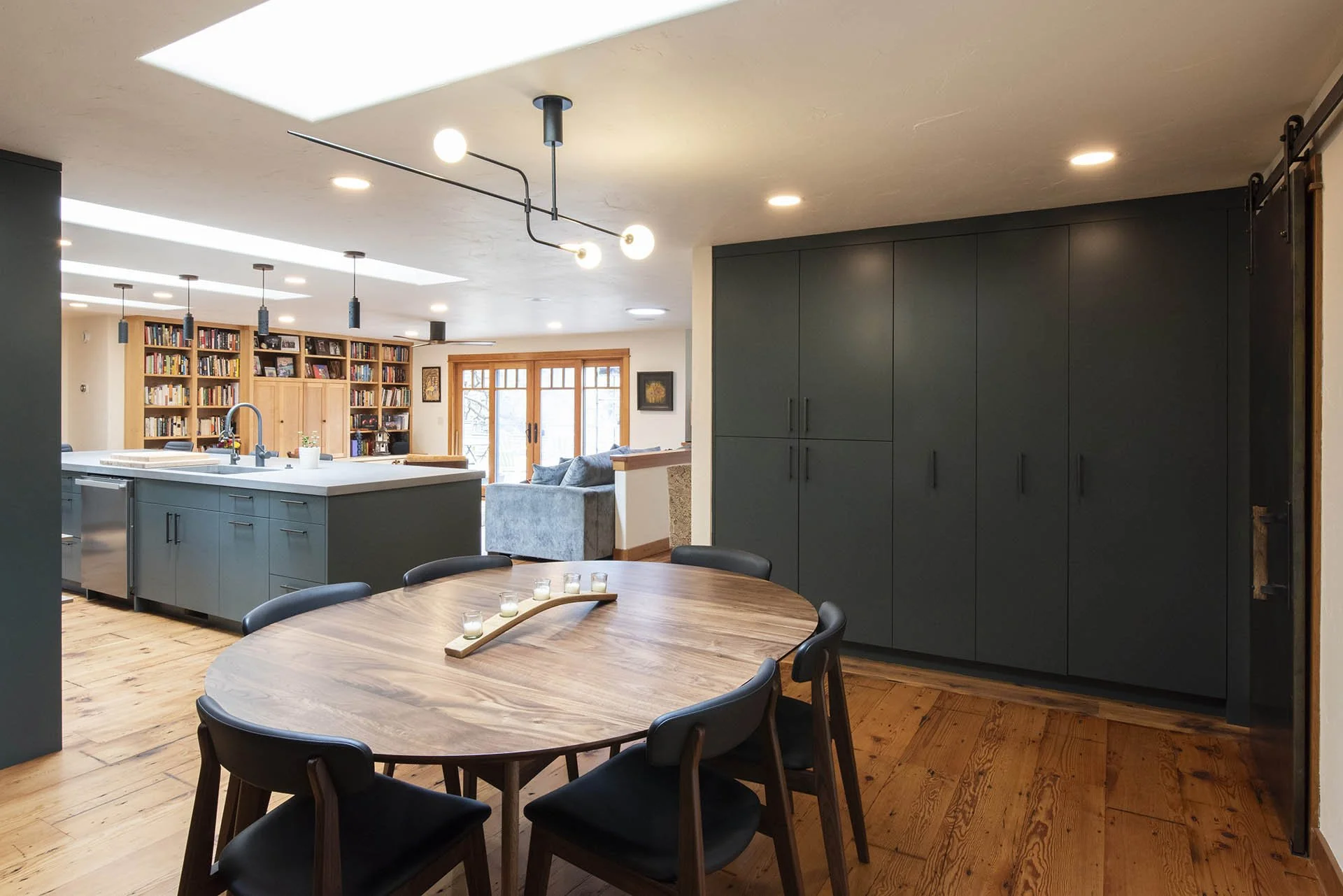 West Hills Modern Kitchen Remodel. Life Design Build, Architects. Bend, Oregon.