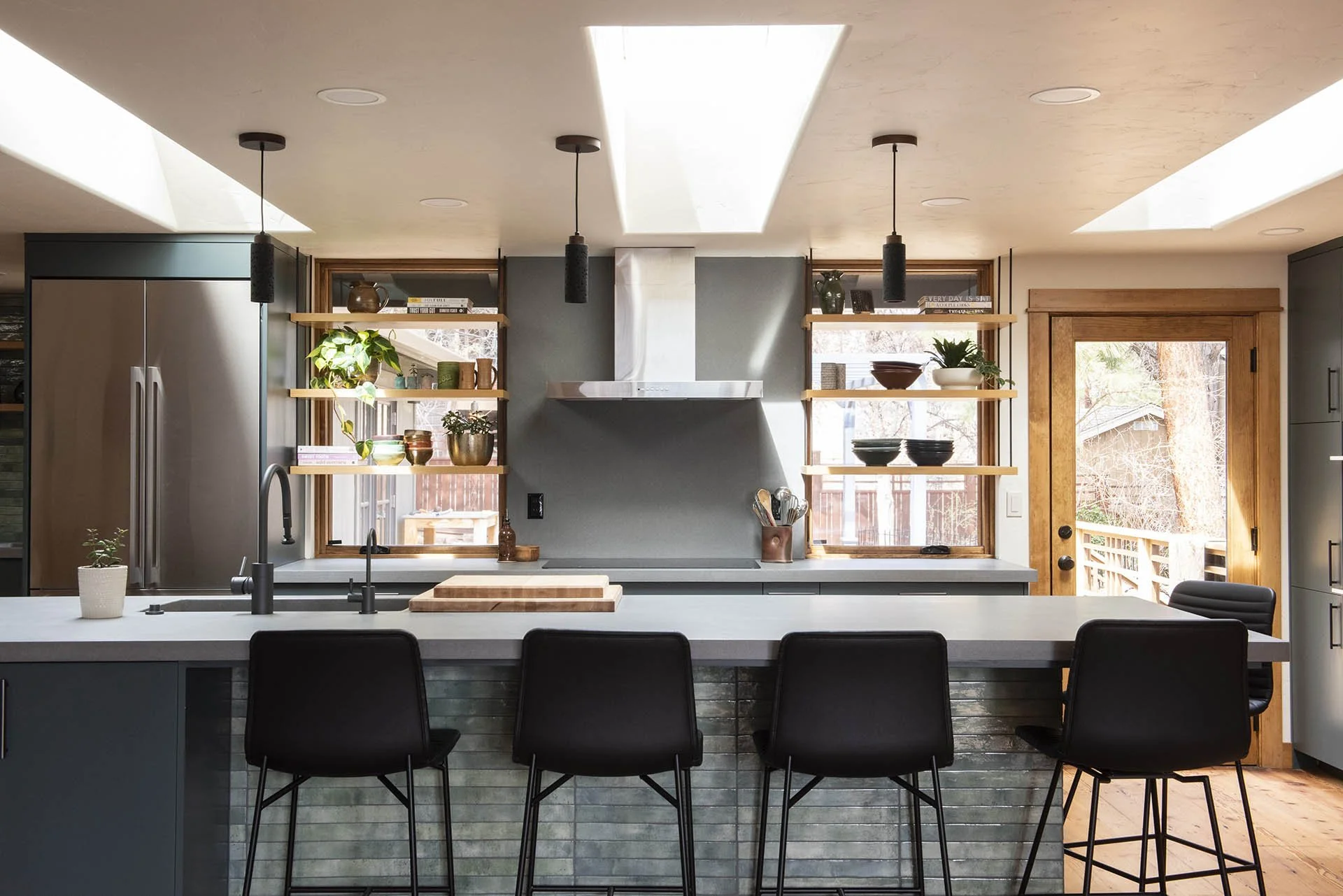 West Hills Modern Kitchen Remodel. Life Design Build, Architects. Bend, Oregon.