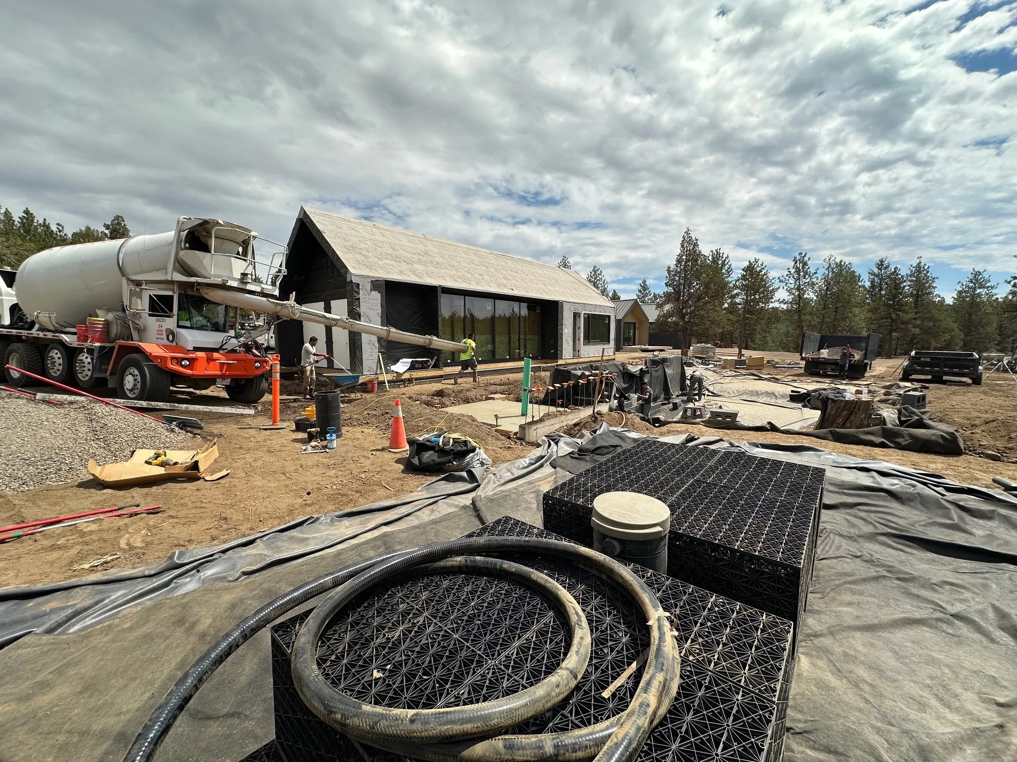 Modern Custom Home and Retreat Construction Photos. Life Design Build, Architects. Bend, Oregon.