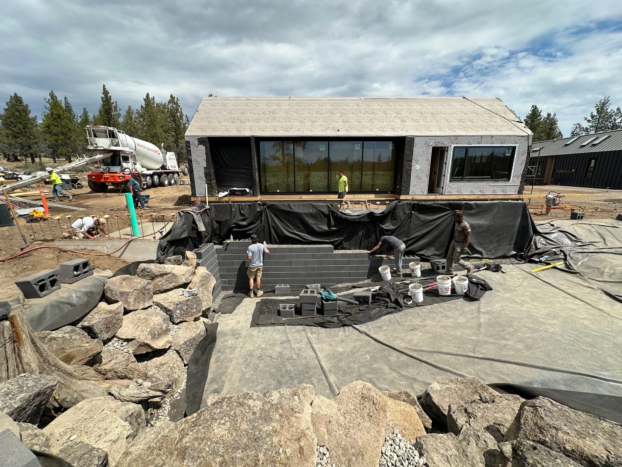 Modern Custom Home and Retreat Construction Photos. Life Design Build, Architects. Bend, Oregon.
