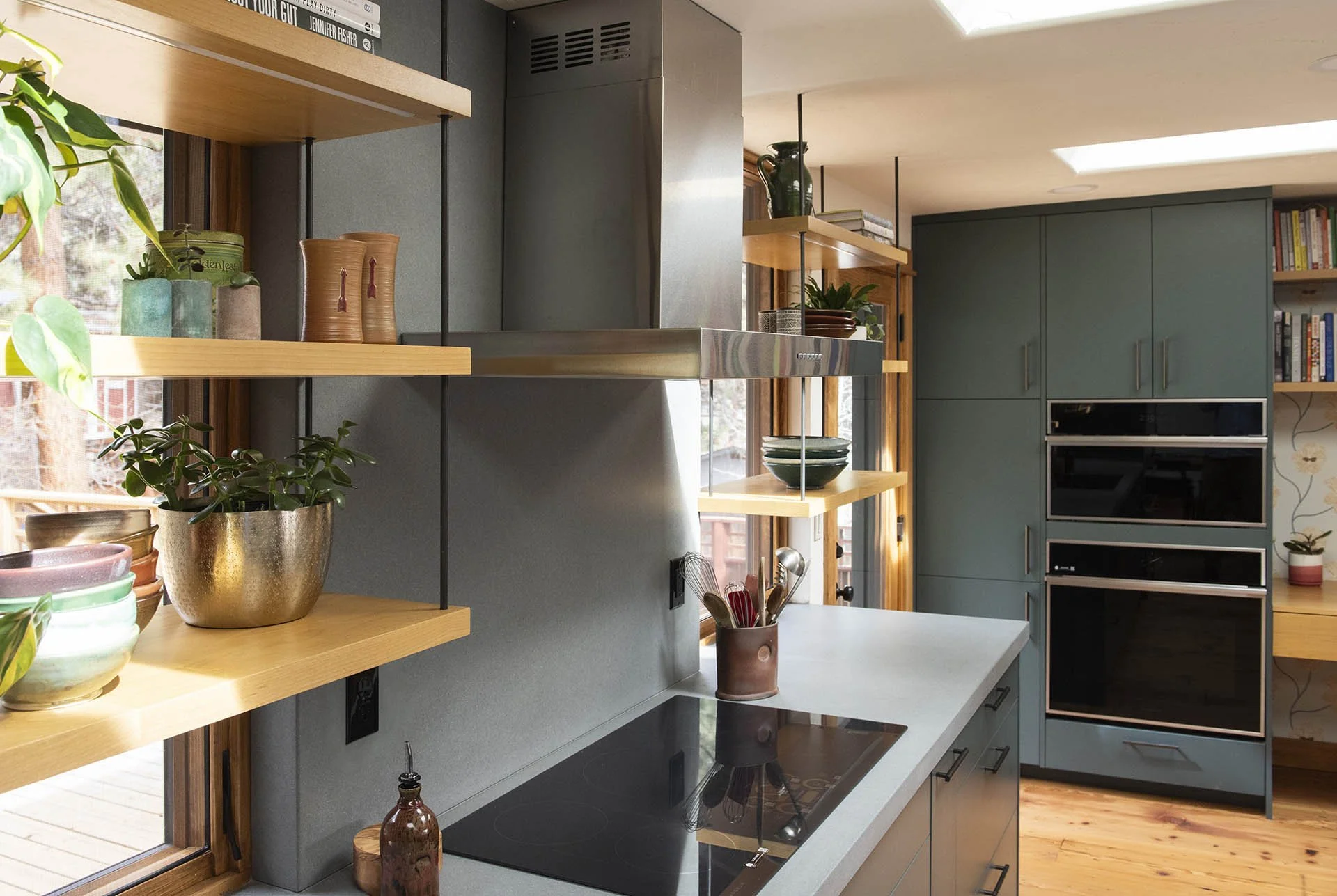 West Hills Modern Kitchen Remodel. Life Design Build, Architects. Bend, Oregon.