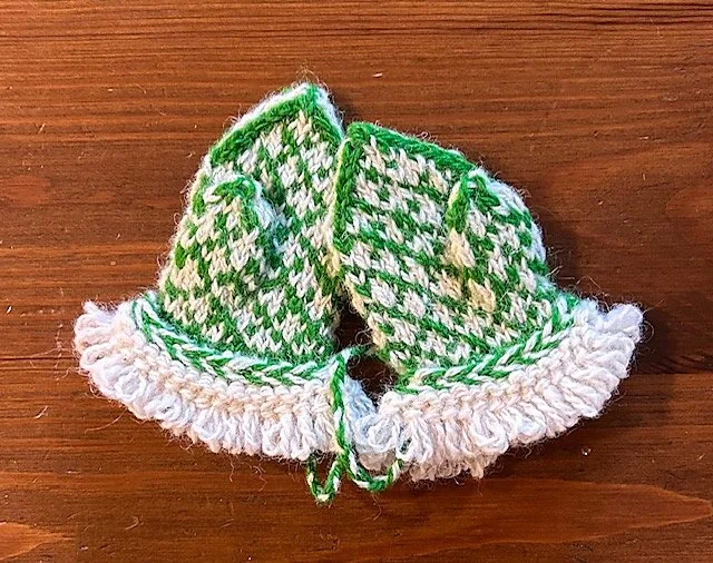 Mini_Latvian_Mittens_medium2.jpg