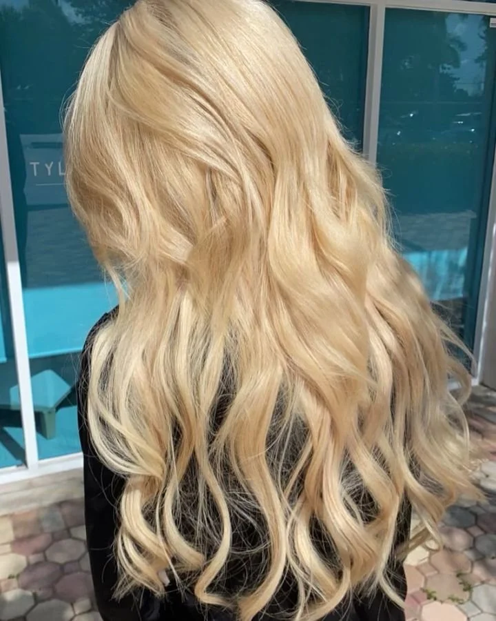 Volume weft 3 rows 22 in by Alyssa 2.jpg
