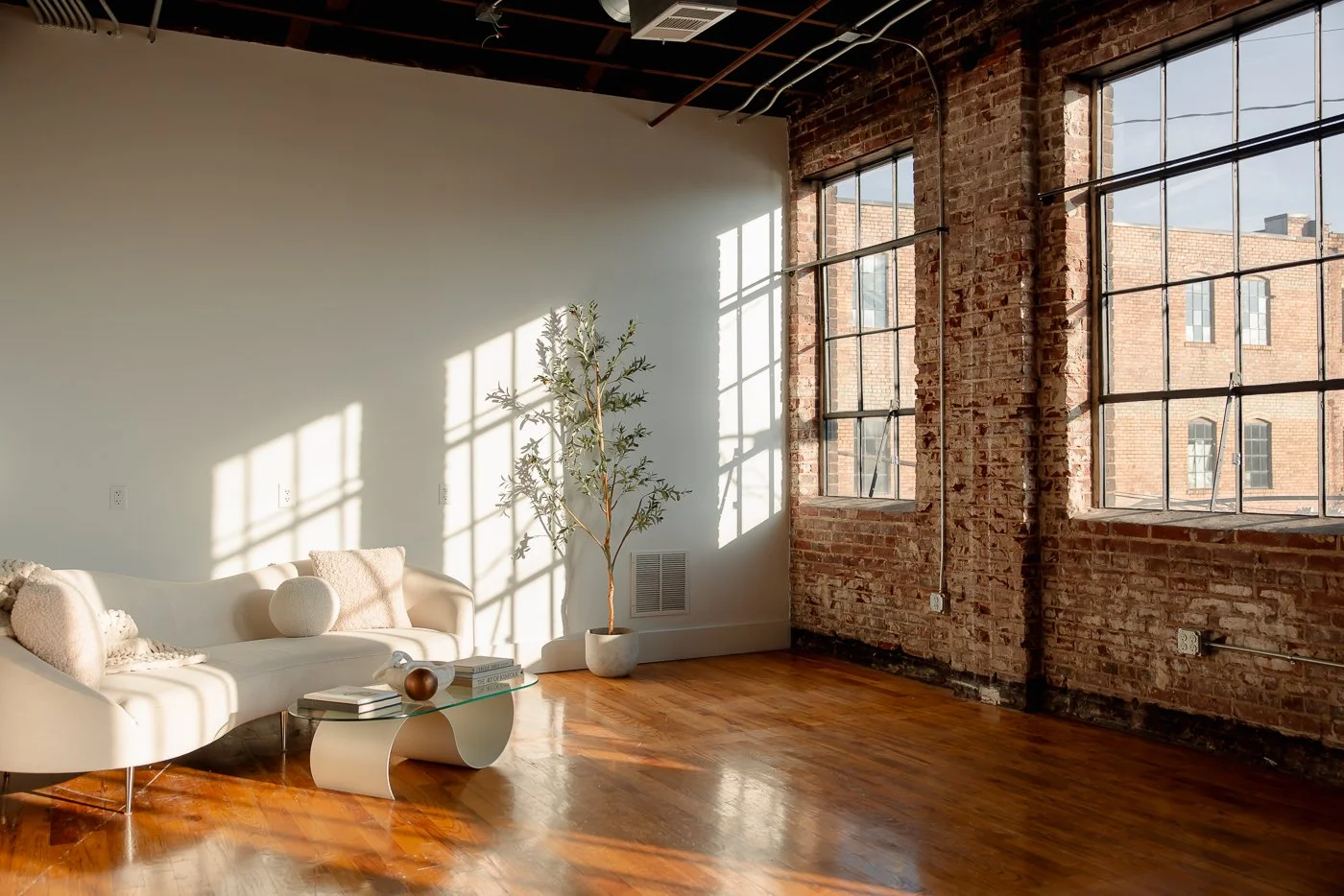Neutral Moon Studio Has a New Home (and She’s Bigger, Lighter, and More Magical Than Ever | Atlanta Rental Studio