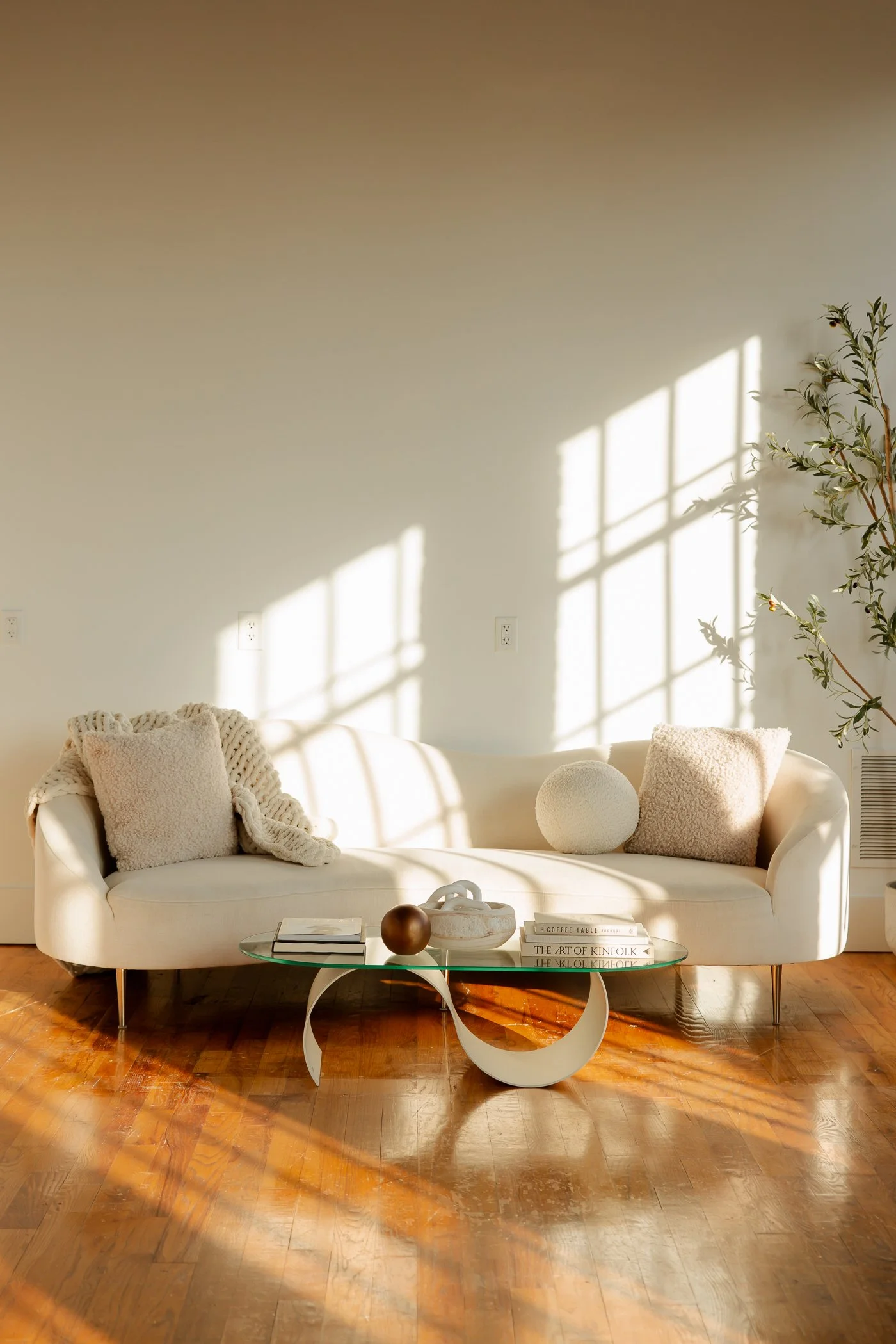 neutral-moon-studio-yoga-photo-creative-space-atlanta-wellness-rental-studio-23.jpg