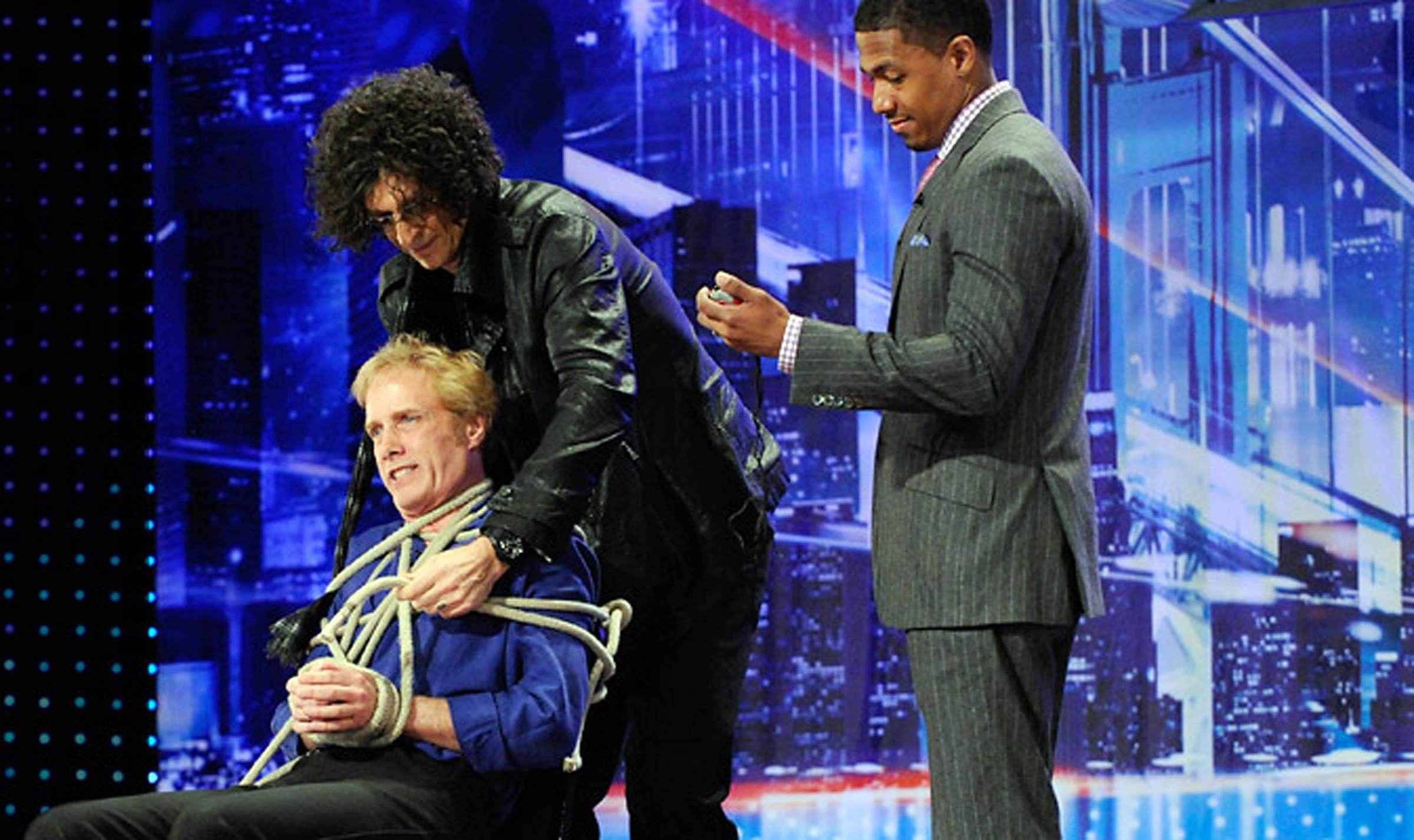 escape artist michael griffin gets tied up by howard stern