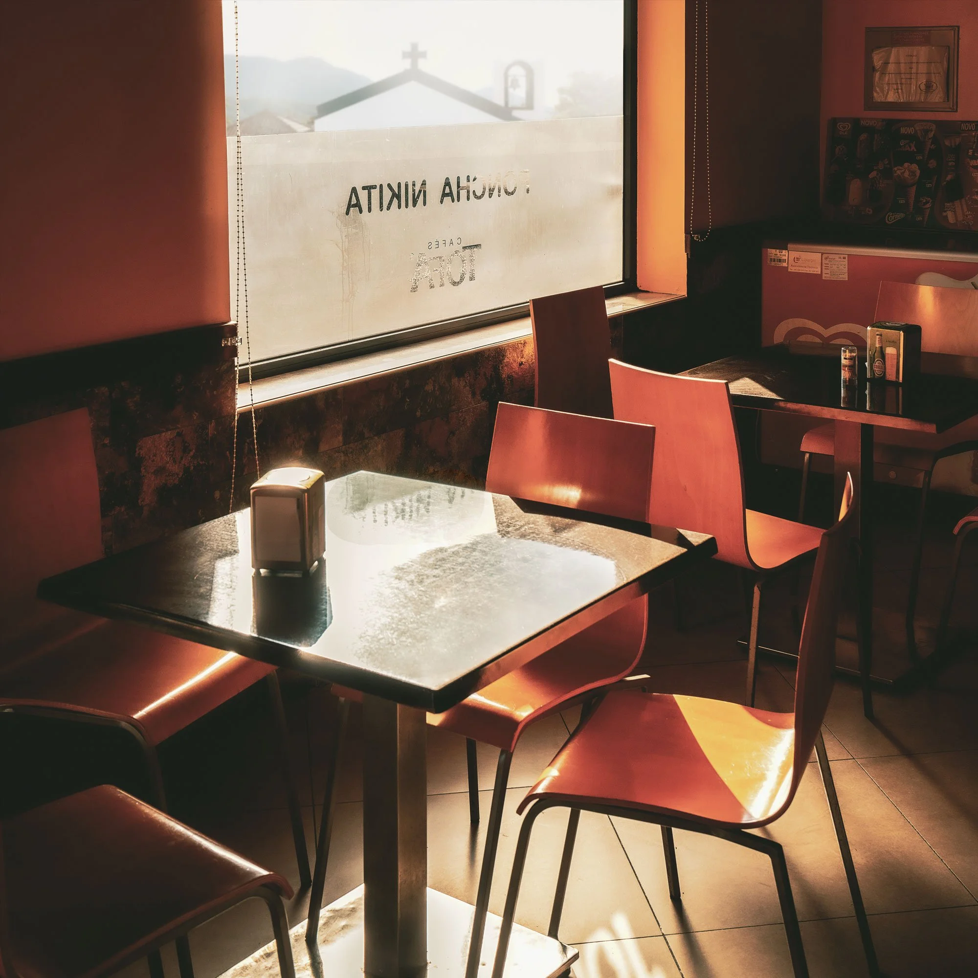 cafe.jpg