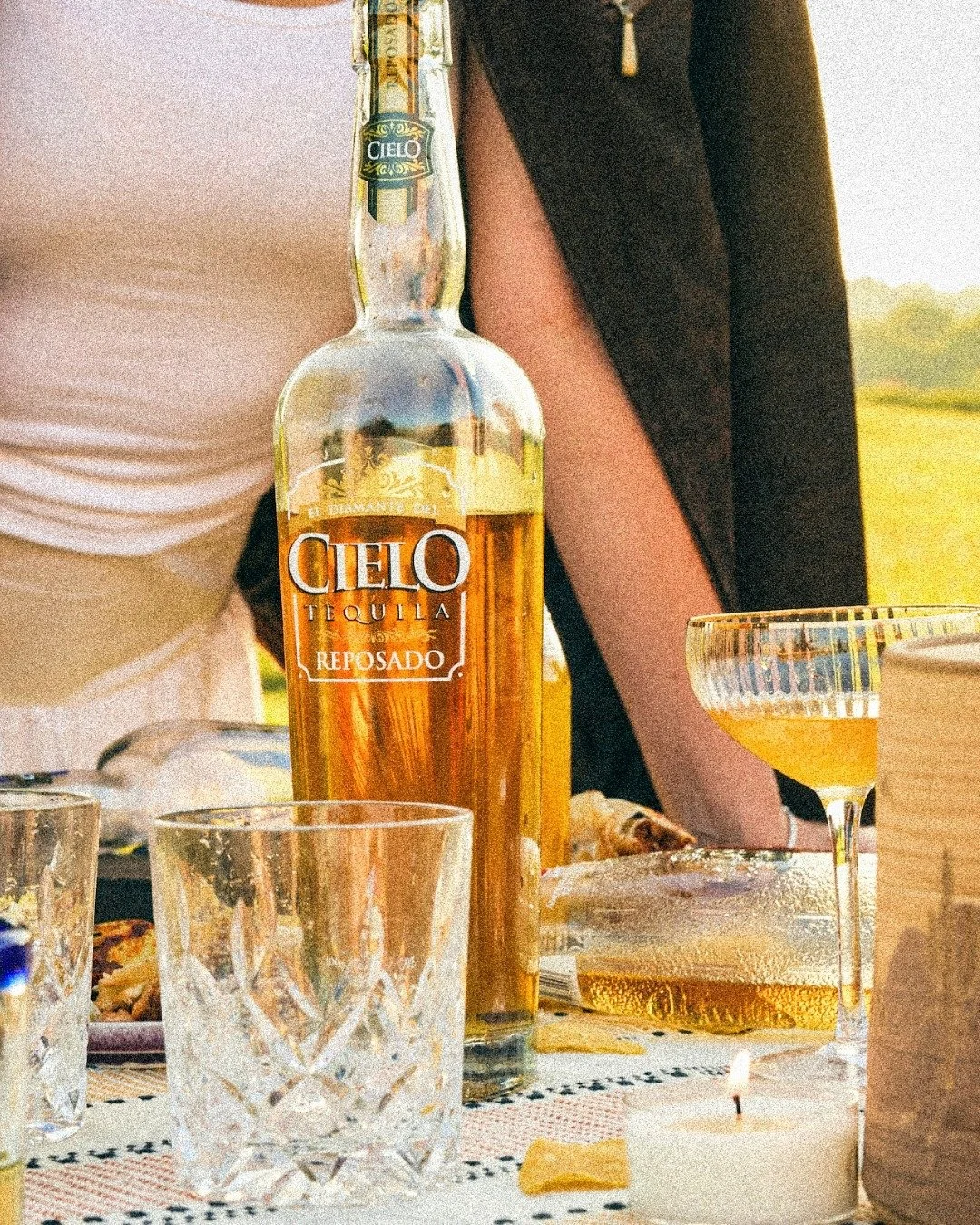 Want a tequila that feels as special as the night you&rsquo;re having? Pour El Diamante del Cielo and drink like you know what you deserve.