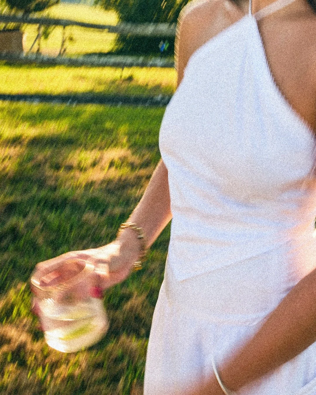 If a sip feels rushed, it isn&rsquo;t refined. Take your time with El Diamante del Cielo. A hand-crafted, naturally pure, and intentionally smooth tequila made for you.