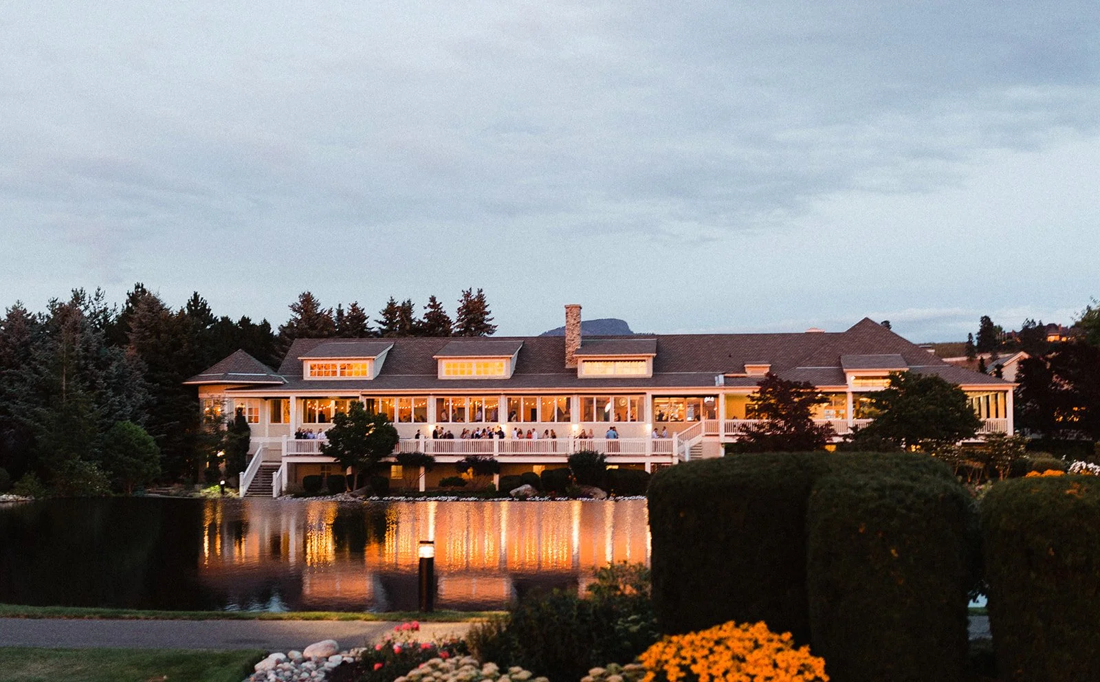 Tara Peach Photography