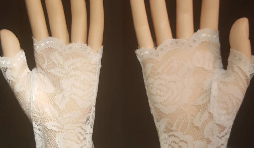 fingerless gloves back (1).jpg
