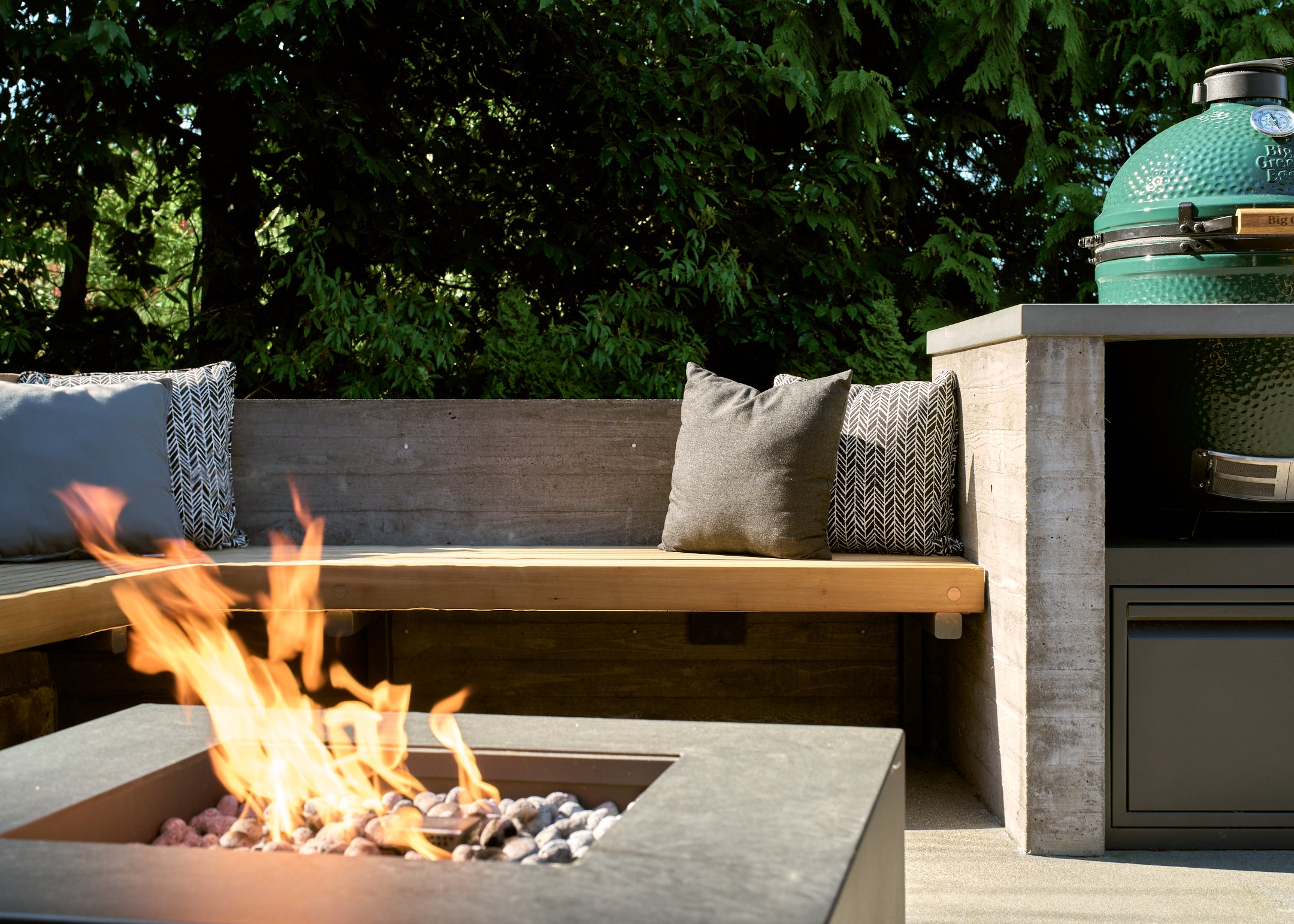 (c) Ross Eckert-Custom Patio-13.jpg