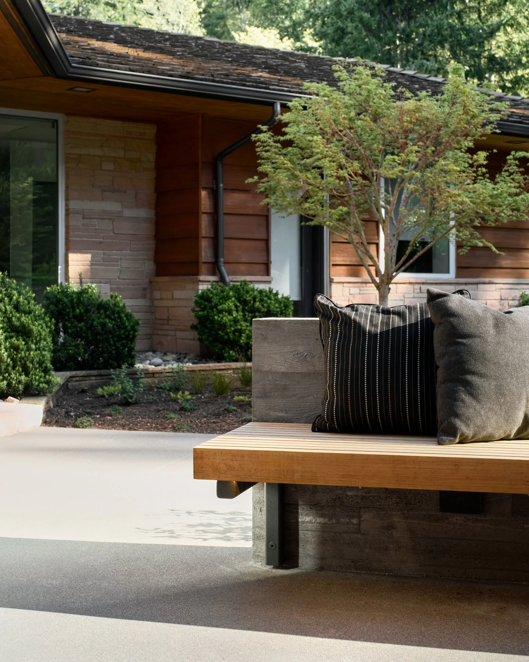 (c) Ross Eckert-Custom Patio-07.jpg