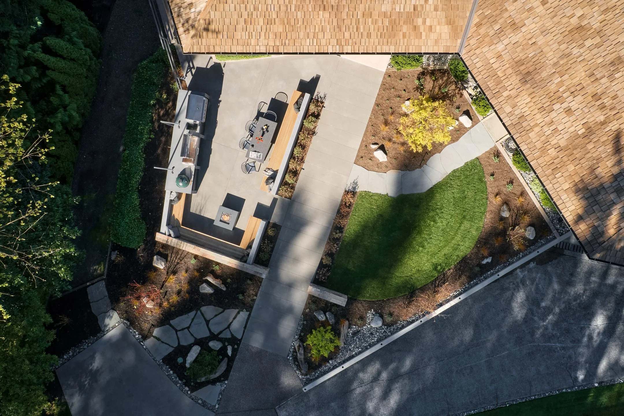 (c) Ross Eckert-Custom Patio-15.jpg