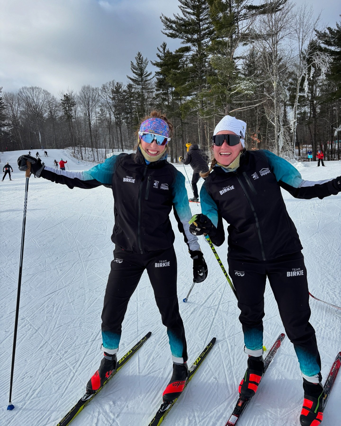 SNOW, first day of Turkey Birkie and we gotta smile. Thanks to the @americanbirkebeiner for making it possible 🤩❄️