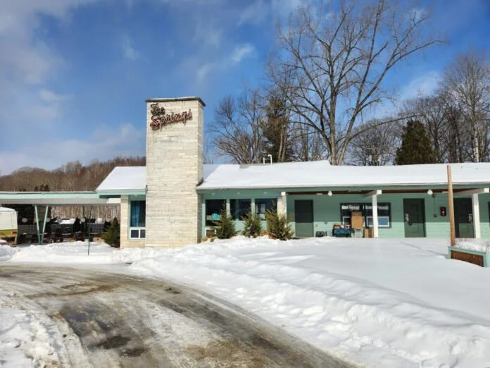 Business Perspectives: Springs Motel reopens under new ownership