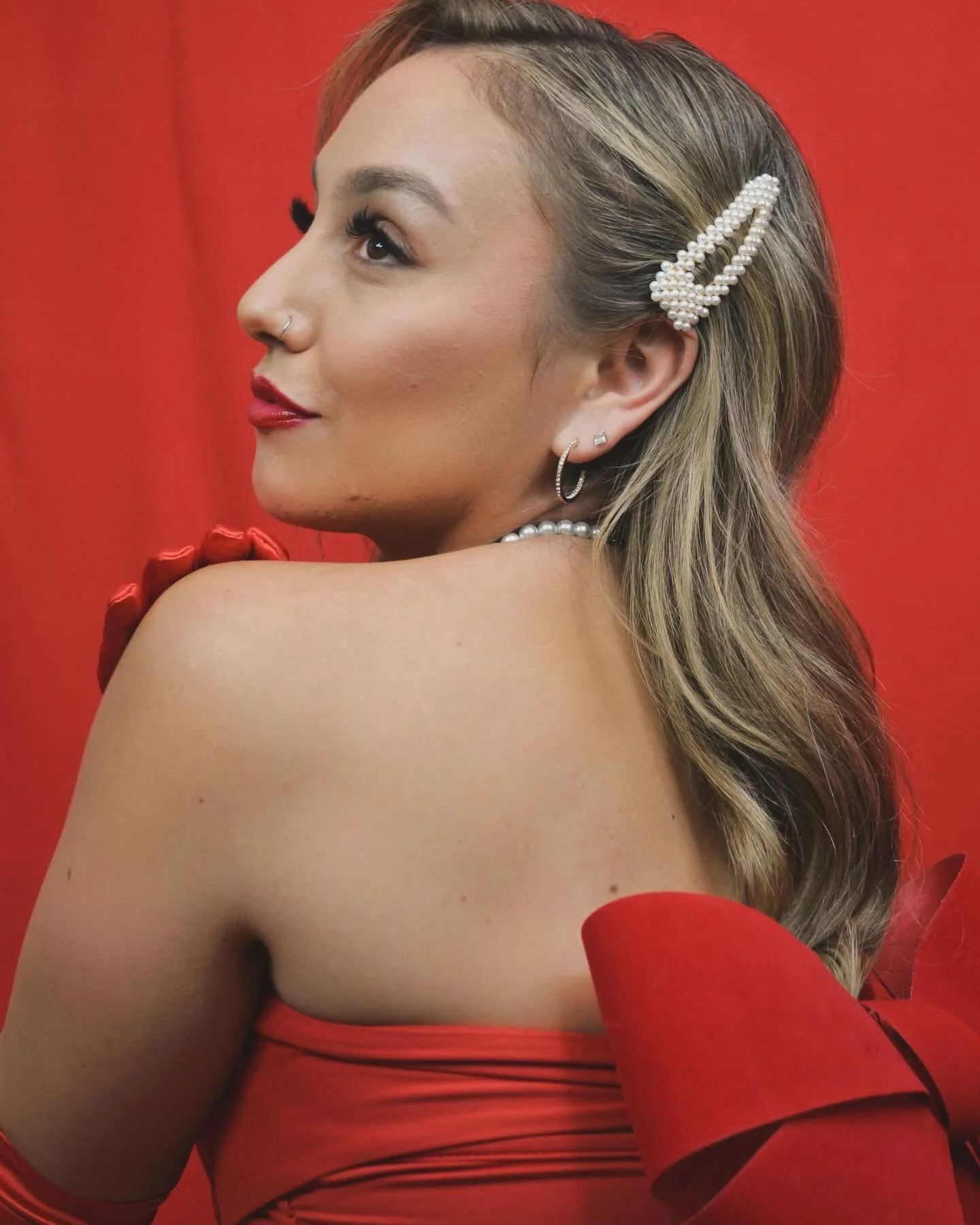 Happy Thanksgiving 

Thankful for my clients, family and friends 🫶🏼
cant wait to see what 2026 brings ✨

To slaying more looks with none other then 

@lashboxla @laceituplashes

  #lashbox #lashboxla #flowerpower #flowerpowercollection #flourbouque