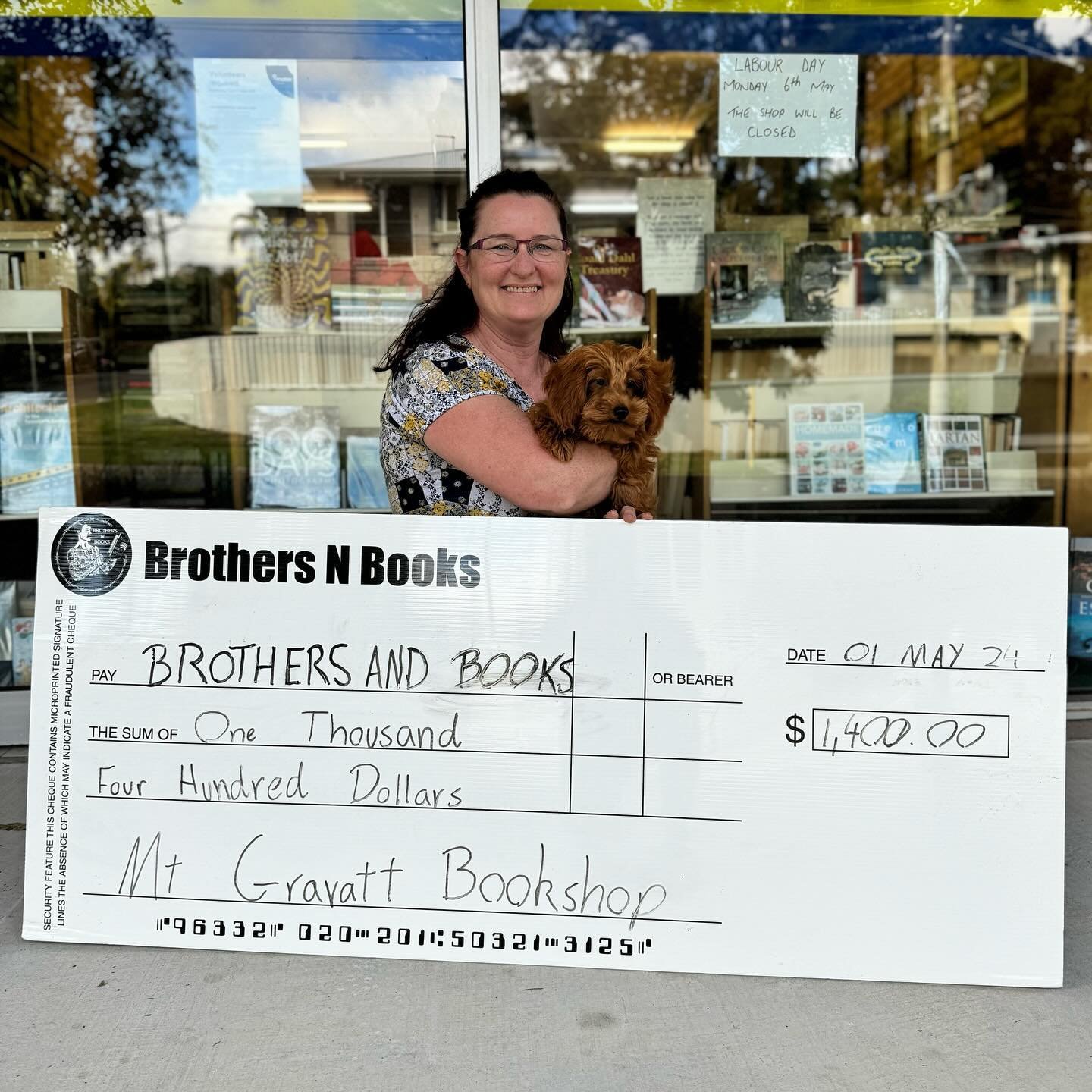 A massive thank you to the Mount Gravatt Bookshop and the amazing owner Cindy for her fantastic fundraising through book sales over the past 6 weeks which raised over $1,400 for Brothers and Books and the incredibly important @queensland_koala_societ